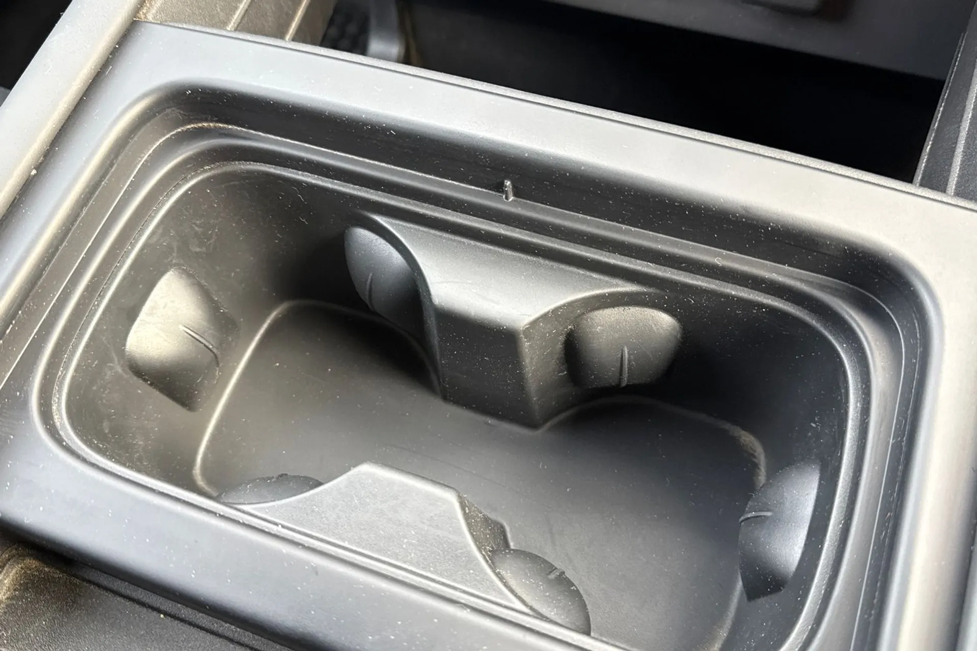 LAND ROVER DEFENDER thumbnail image number 48