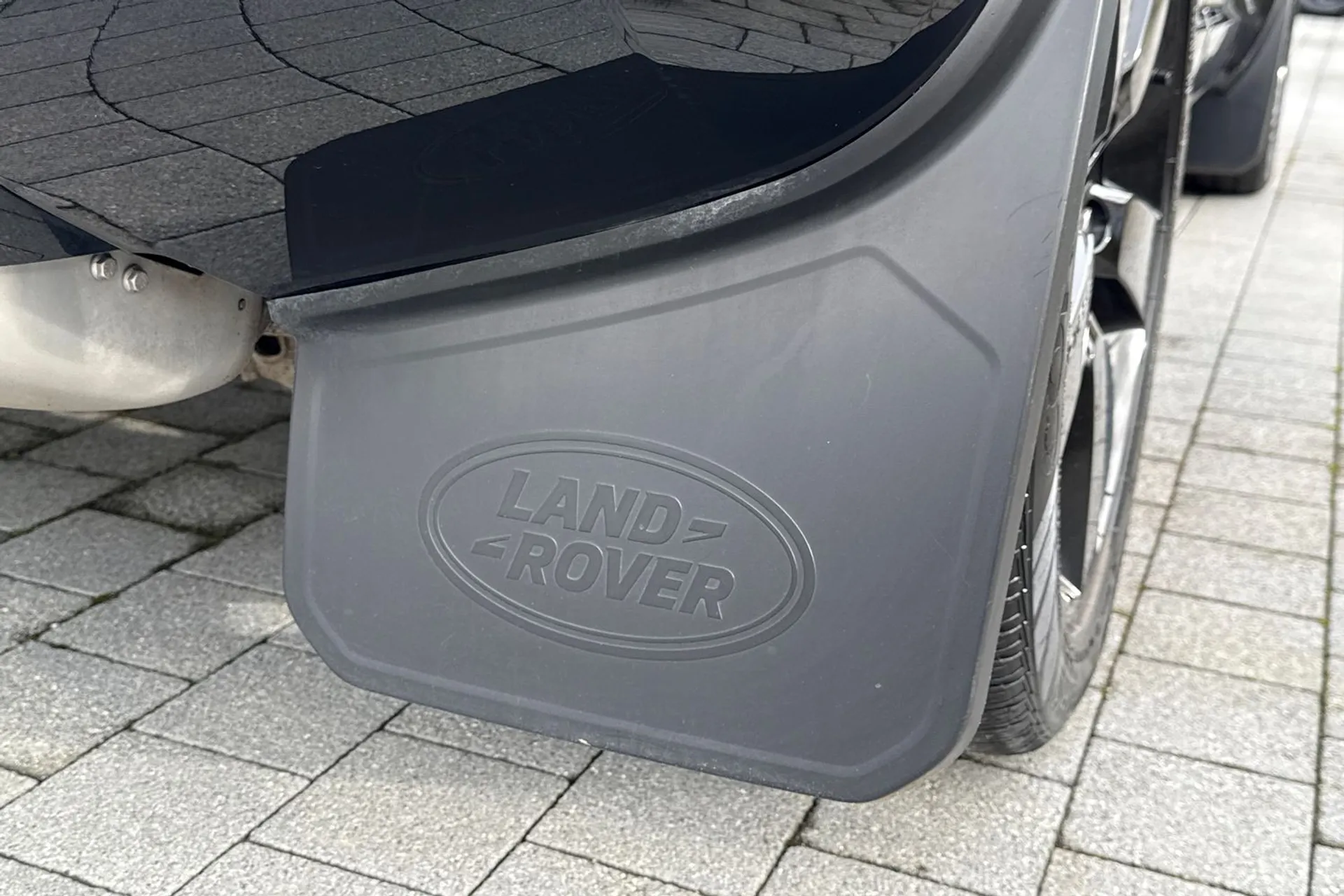 LAND ROVER DEFENDER thumbnail image number 35