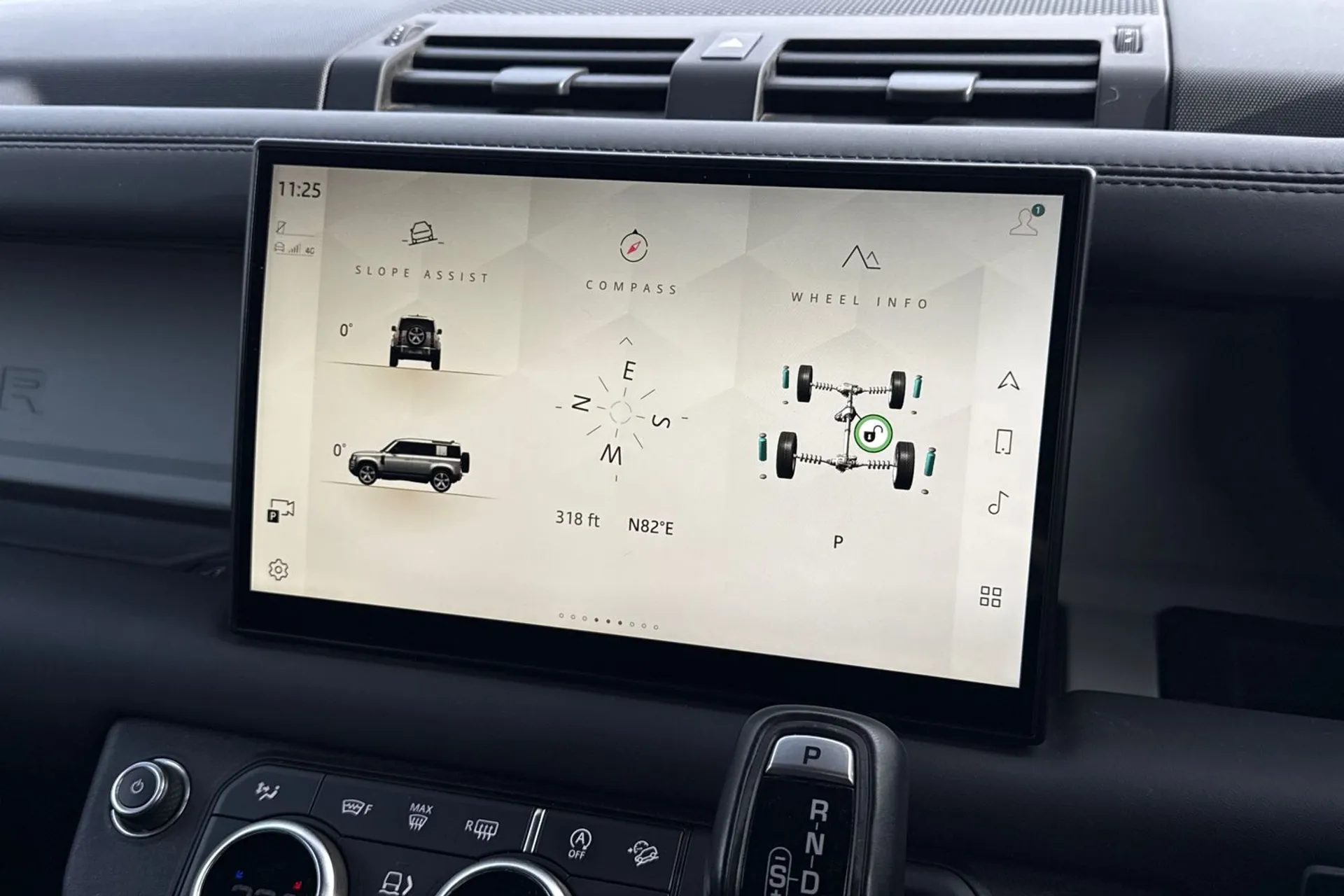 LAND ROVER DEFENDER thumbnail image number 54