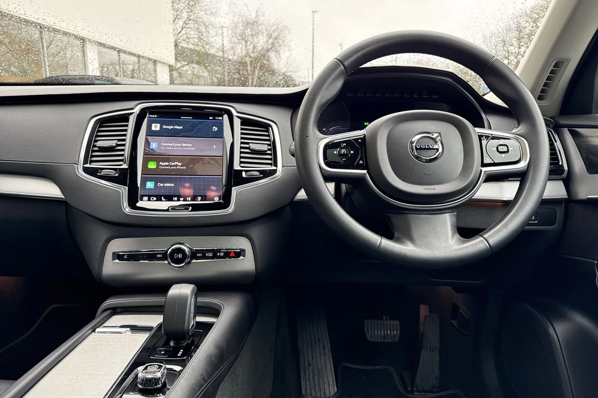 Volvo XC90 thumbnail image number 36