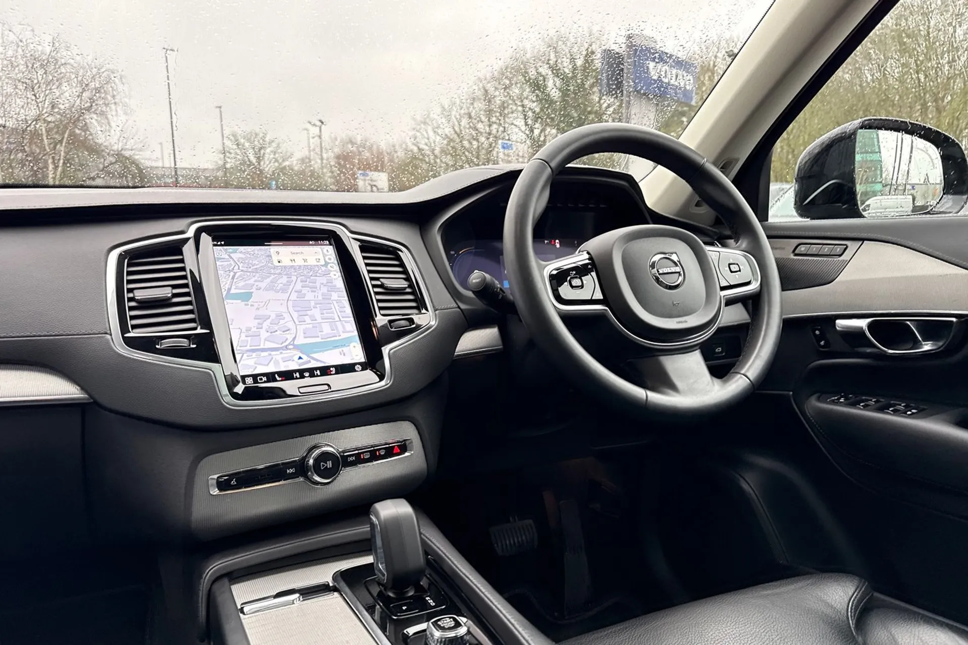 Volvo XC90 thumbnail image number 37