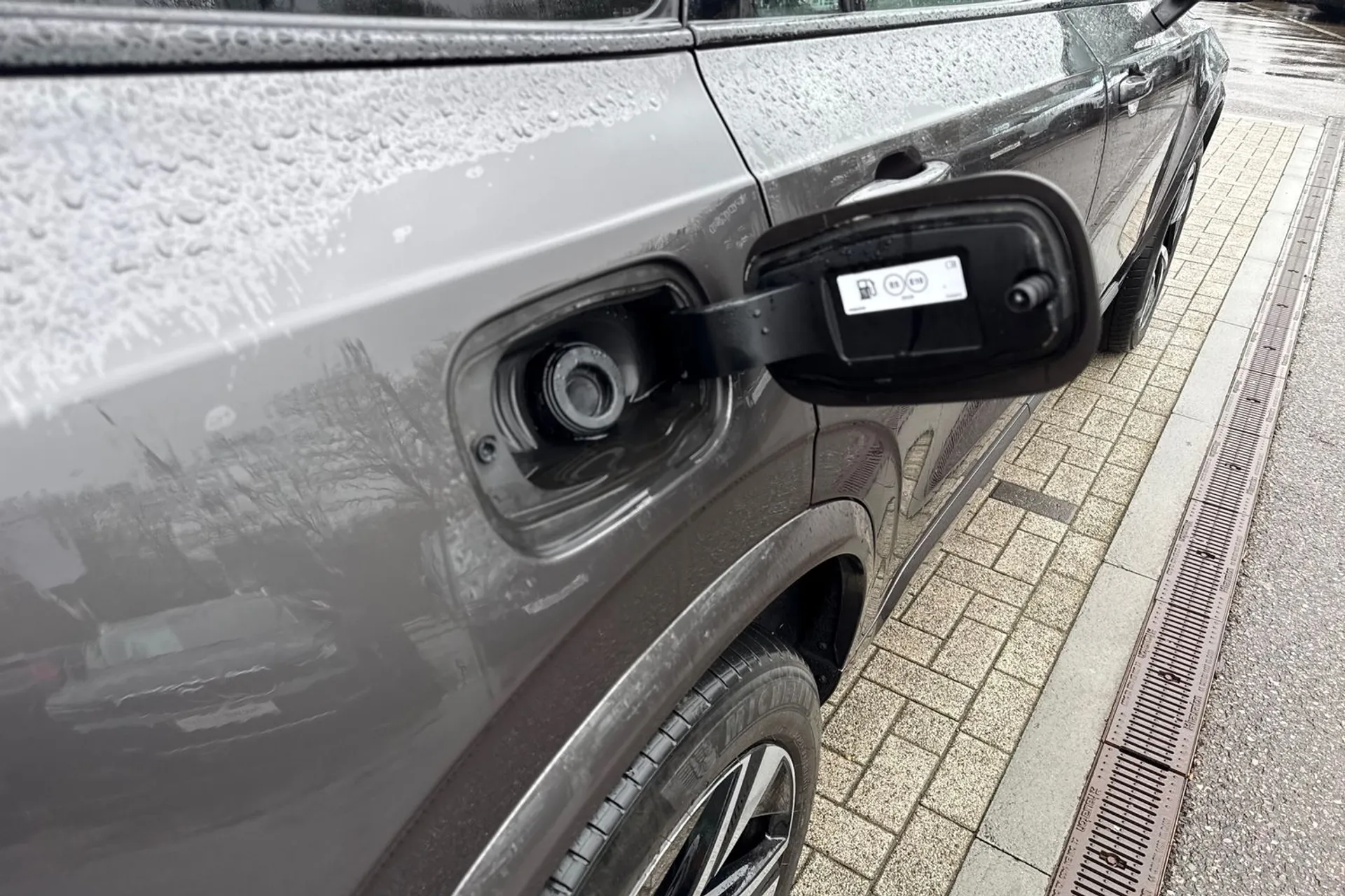 Volvo XC90 thumbnail image number 21