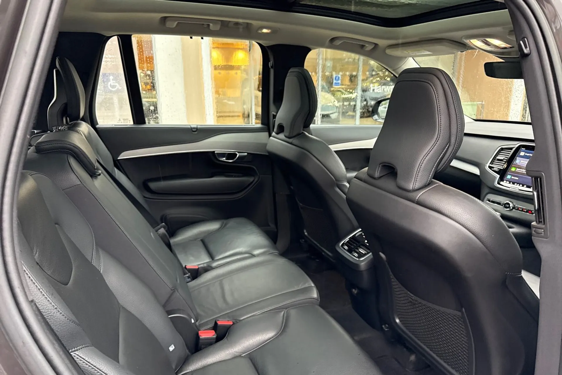 Volvo XC90 thumbnail image number 25