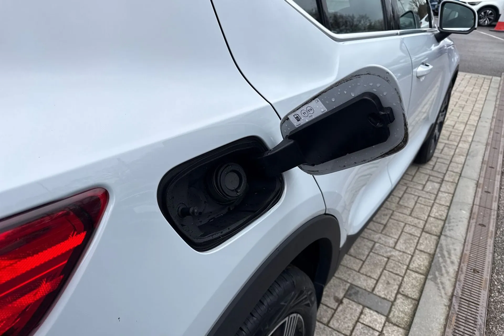 Volvo XC40 thumbnail image number 19