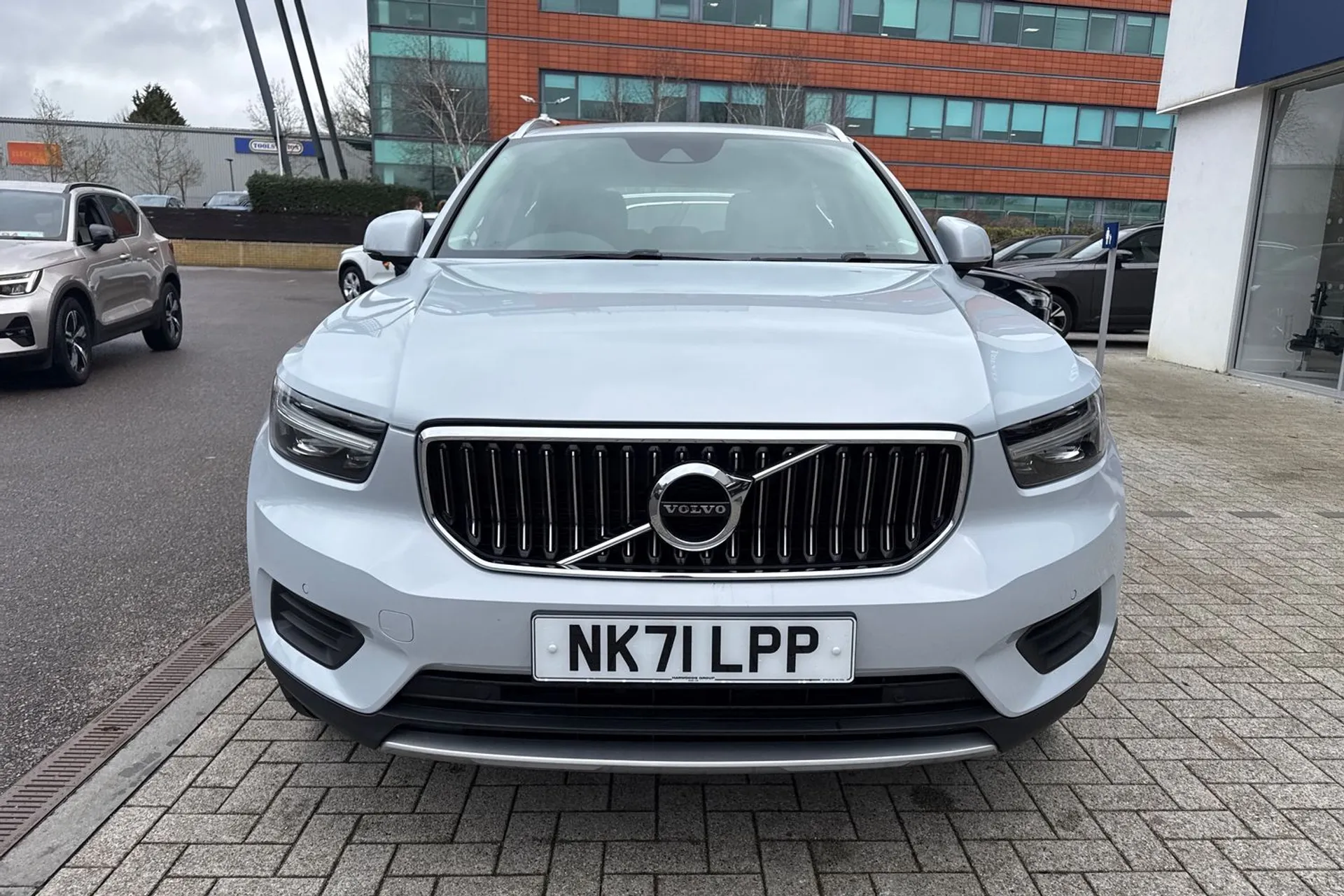 Volvo XC40 thumbnail image number 13