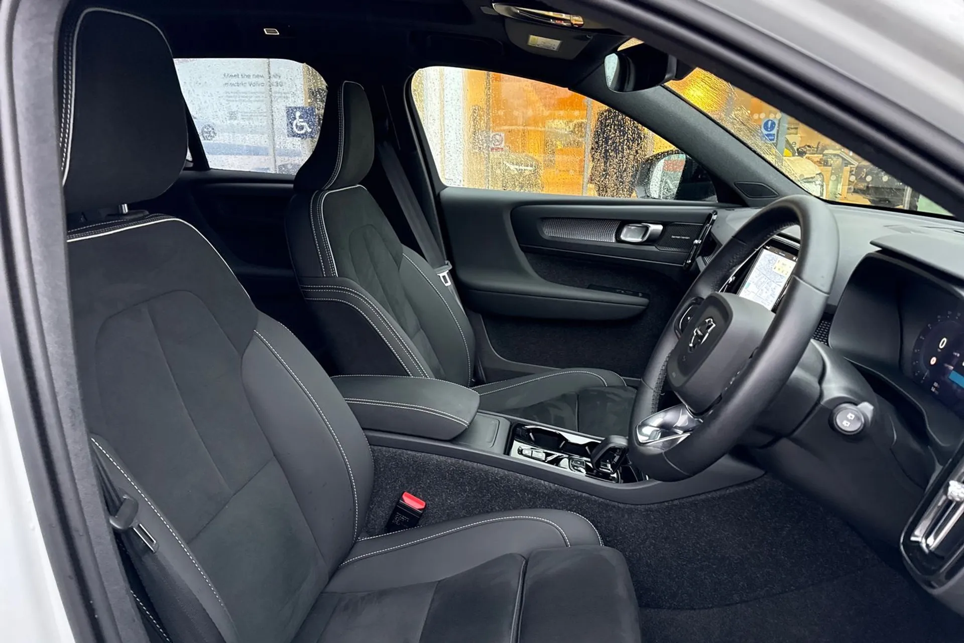 Volvo XC40 thumbnail image number 26