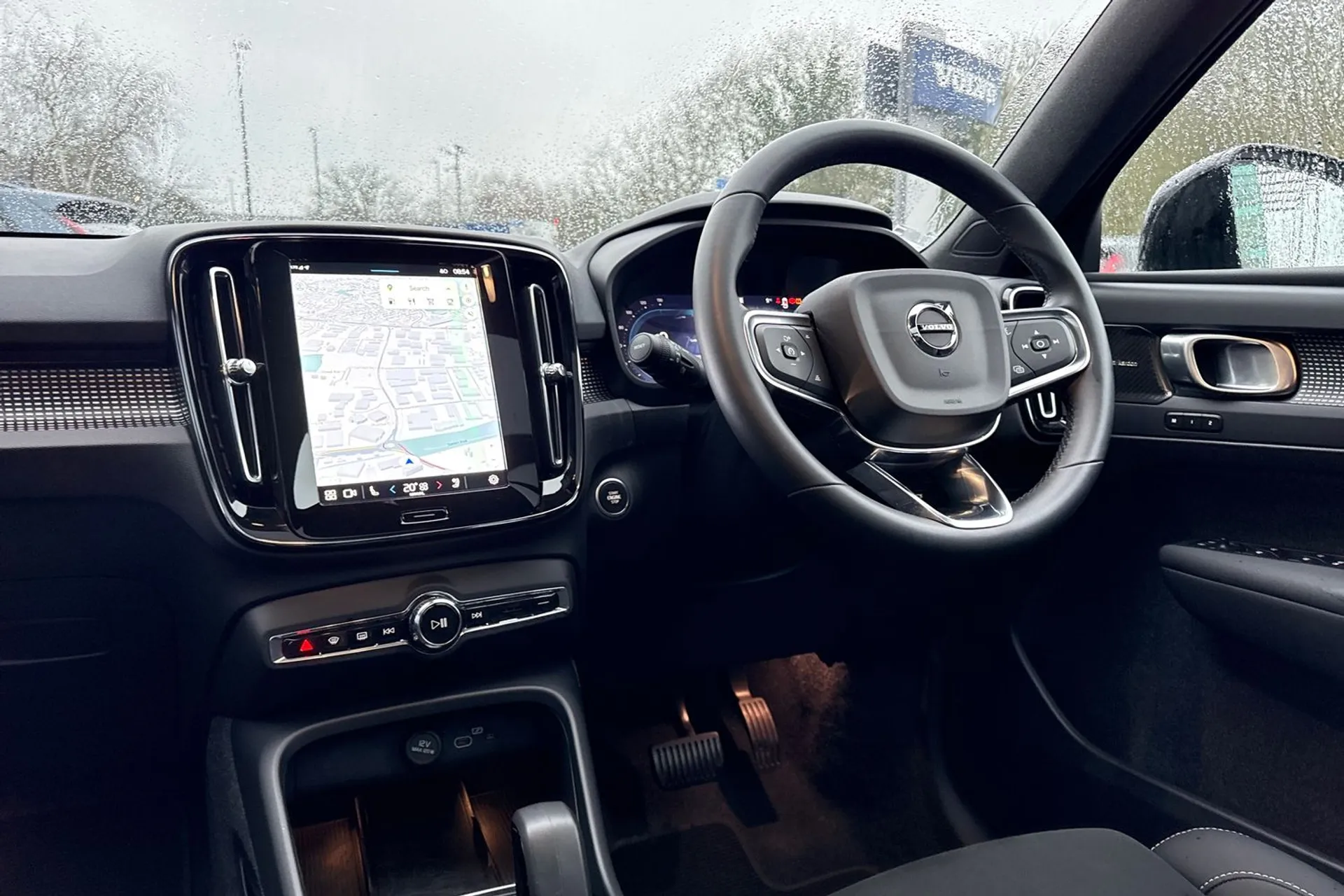 Volvo XC40 thumbnail image number 35