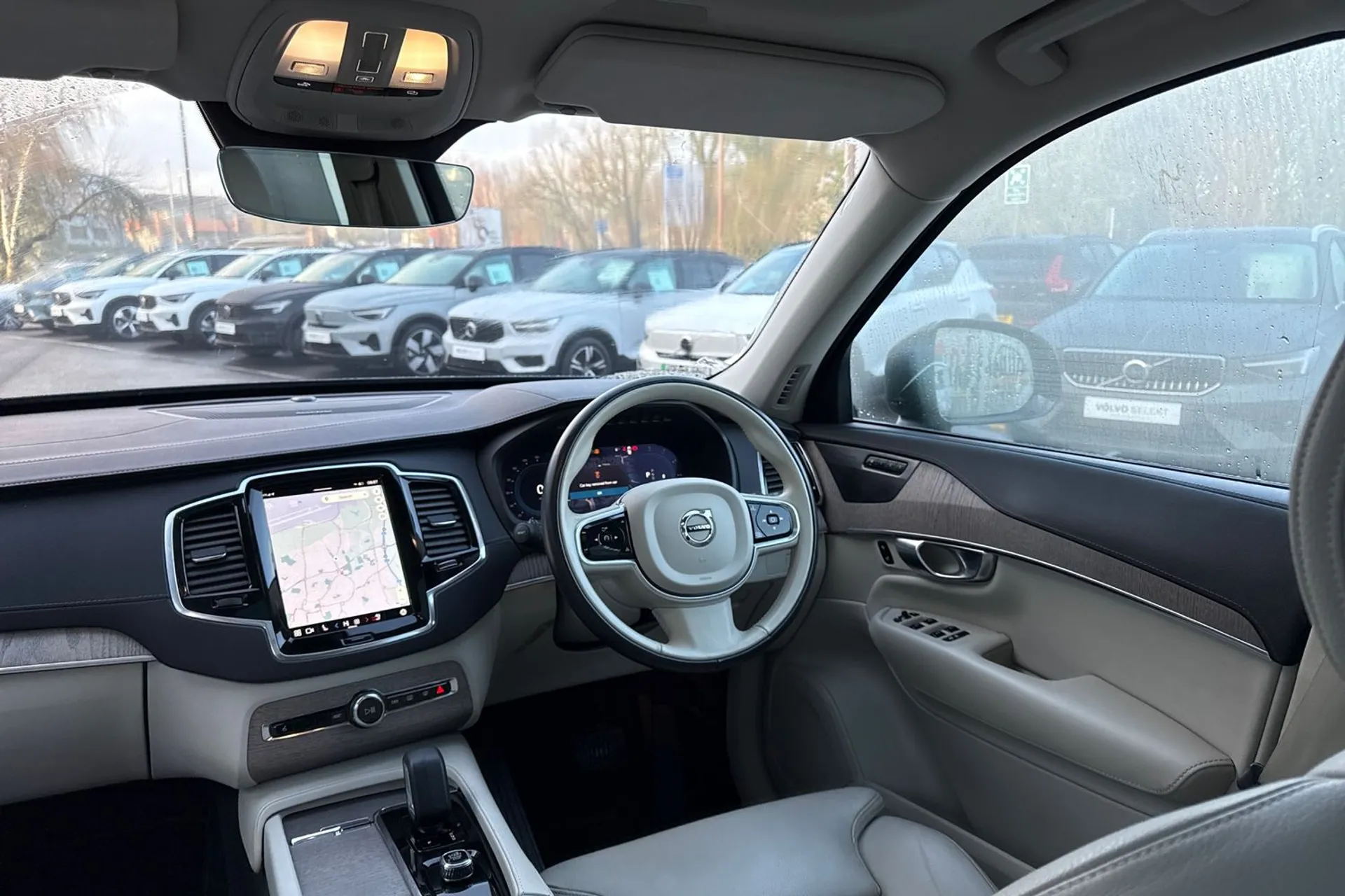 Volvo XC90 thumbnail image number 37