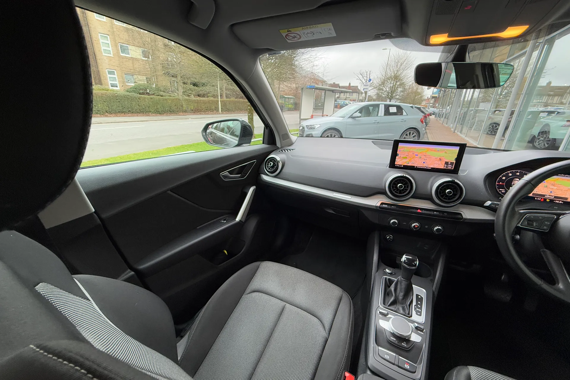 Audi Q2 thumbnail image number 34