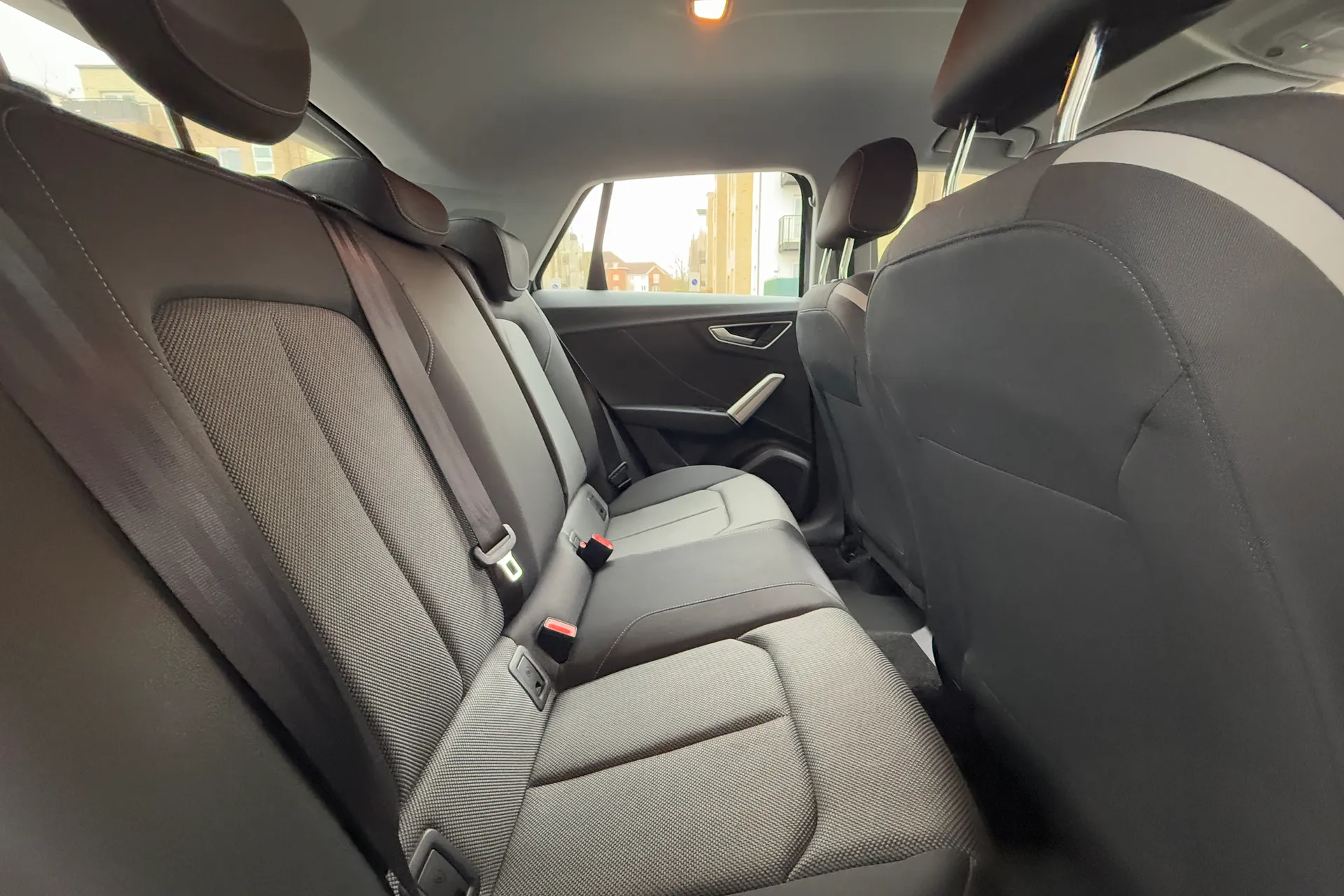 Audi Q2 thumbnail image number 29