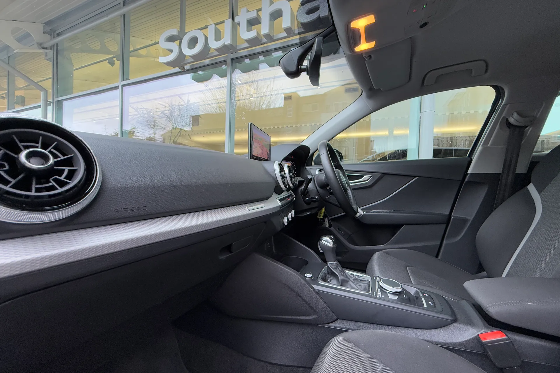 Audi Q2 thumbnail image number 49