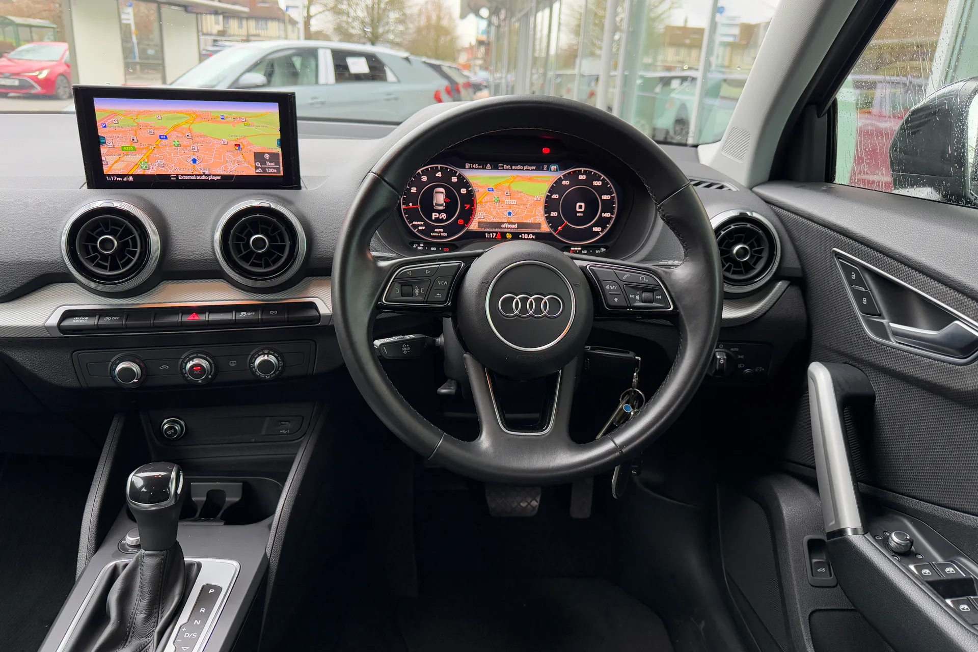 Audi Q2 thumbnail image number 32