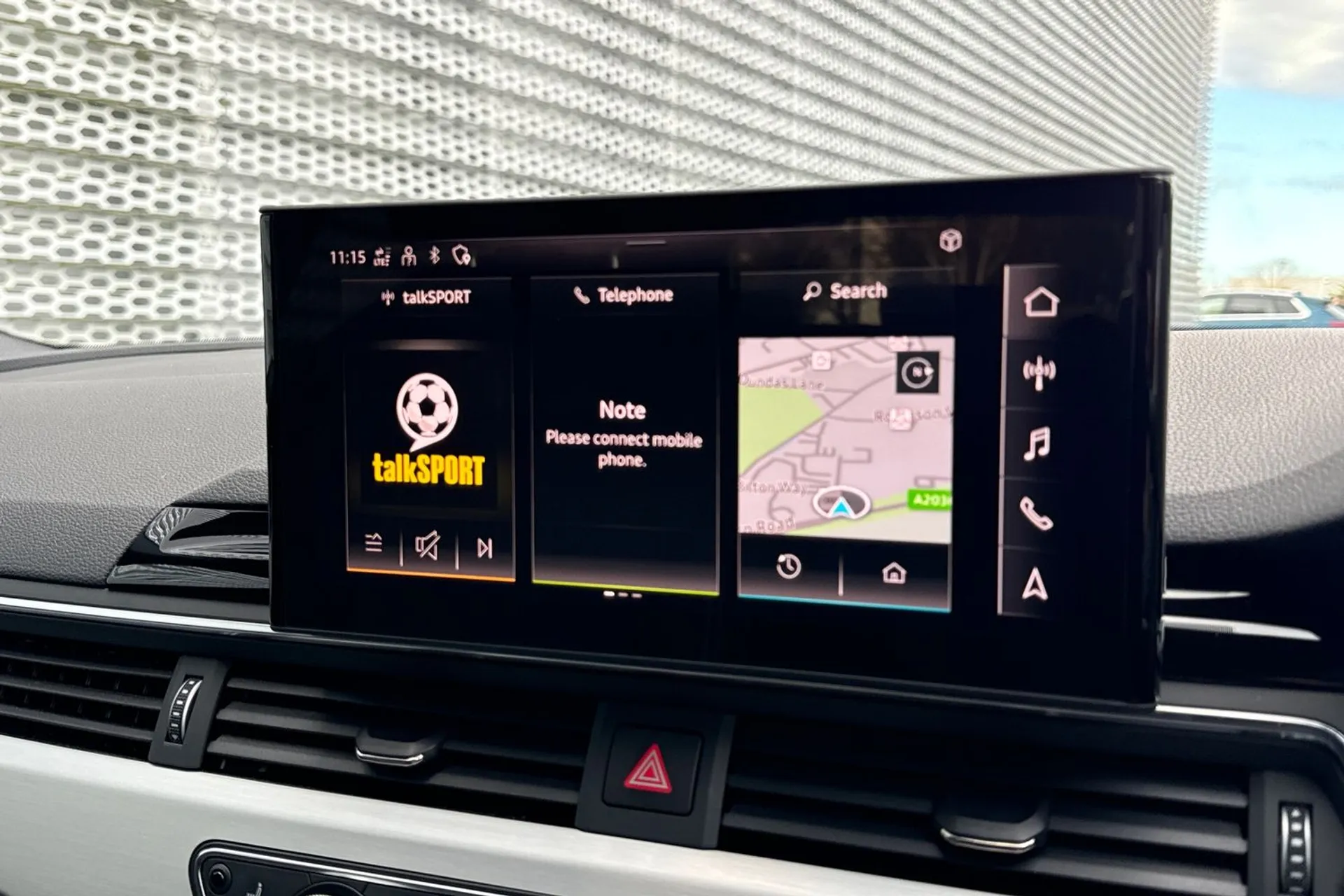 Audi A4 thumbnail image number 22