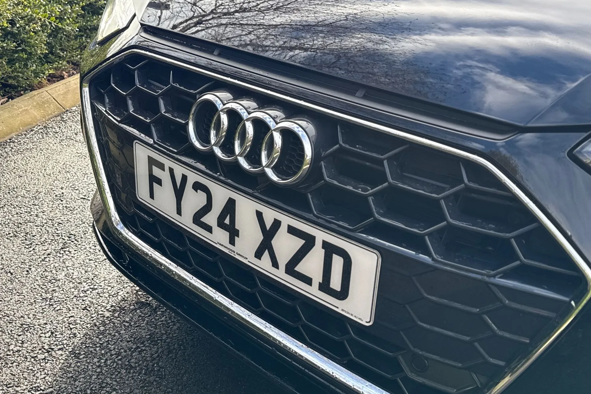 Audi A4 thumbnail image number 28