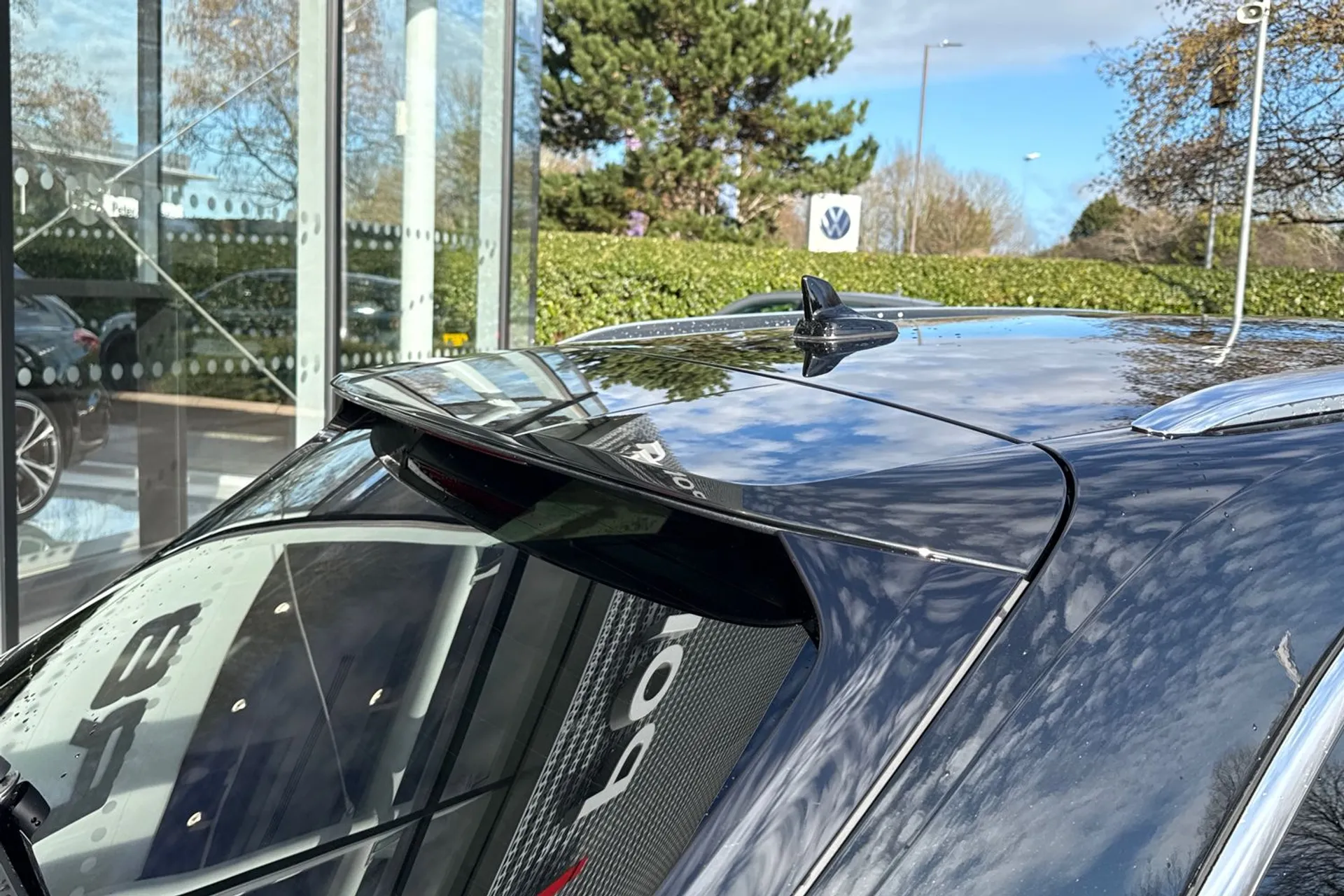 Audi A4 thumbnail image number 25