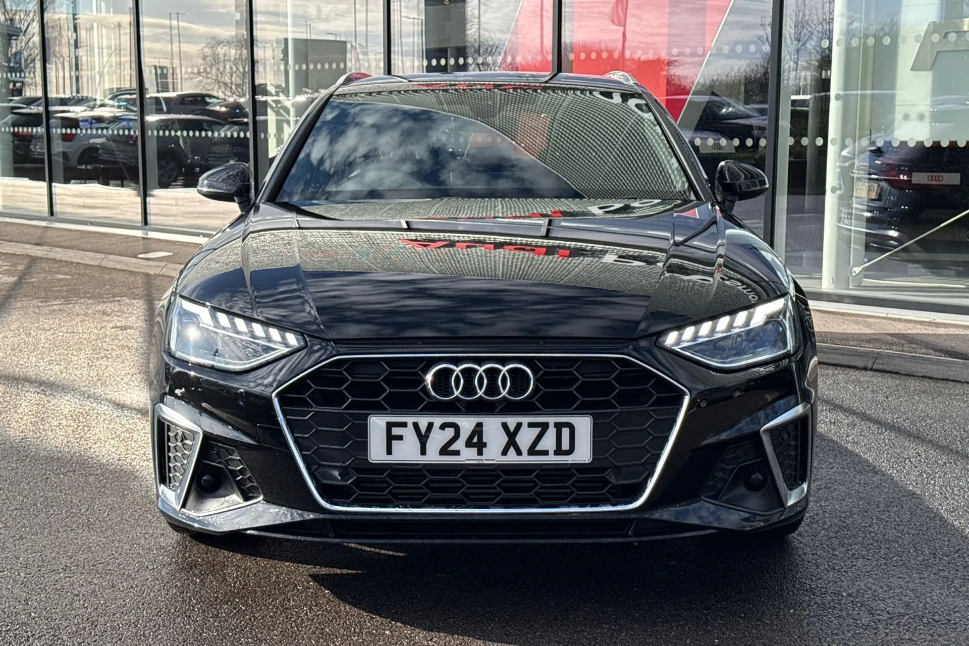 Audi A4 thumbnail image number 8