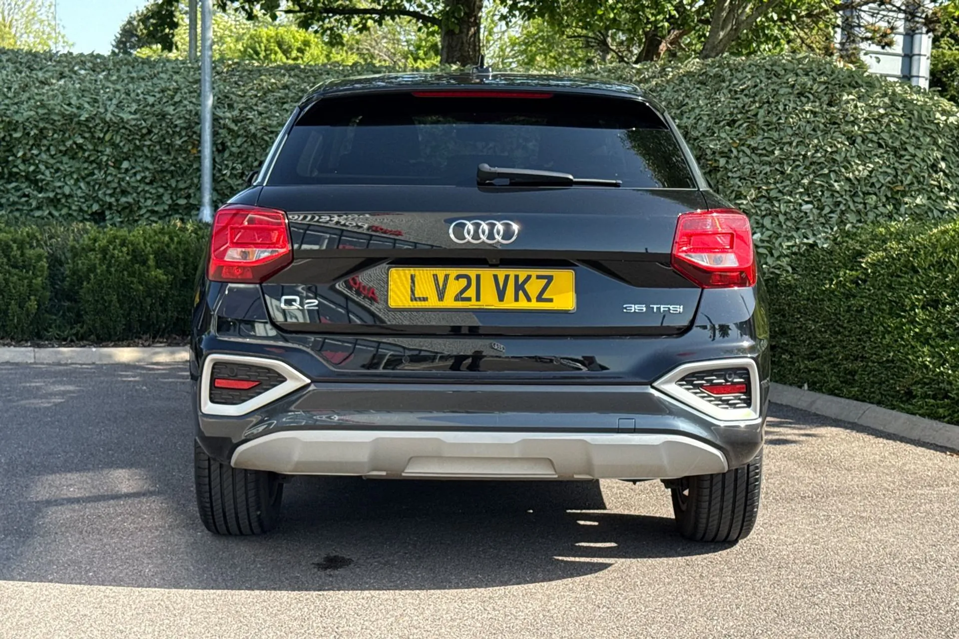Audi Q2 thumbnail image number 11