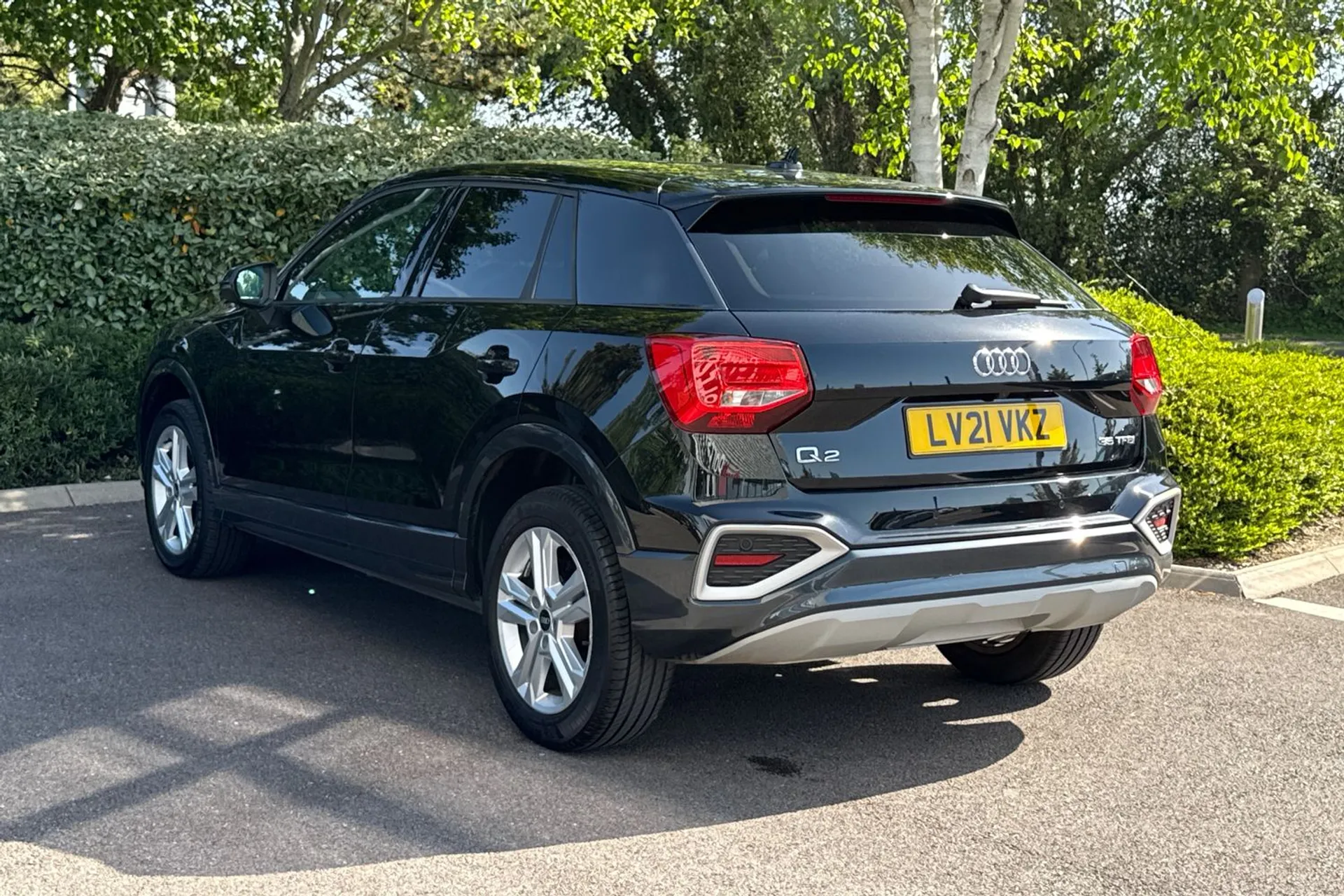 Audi Q2 thumbnail image number 20