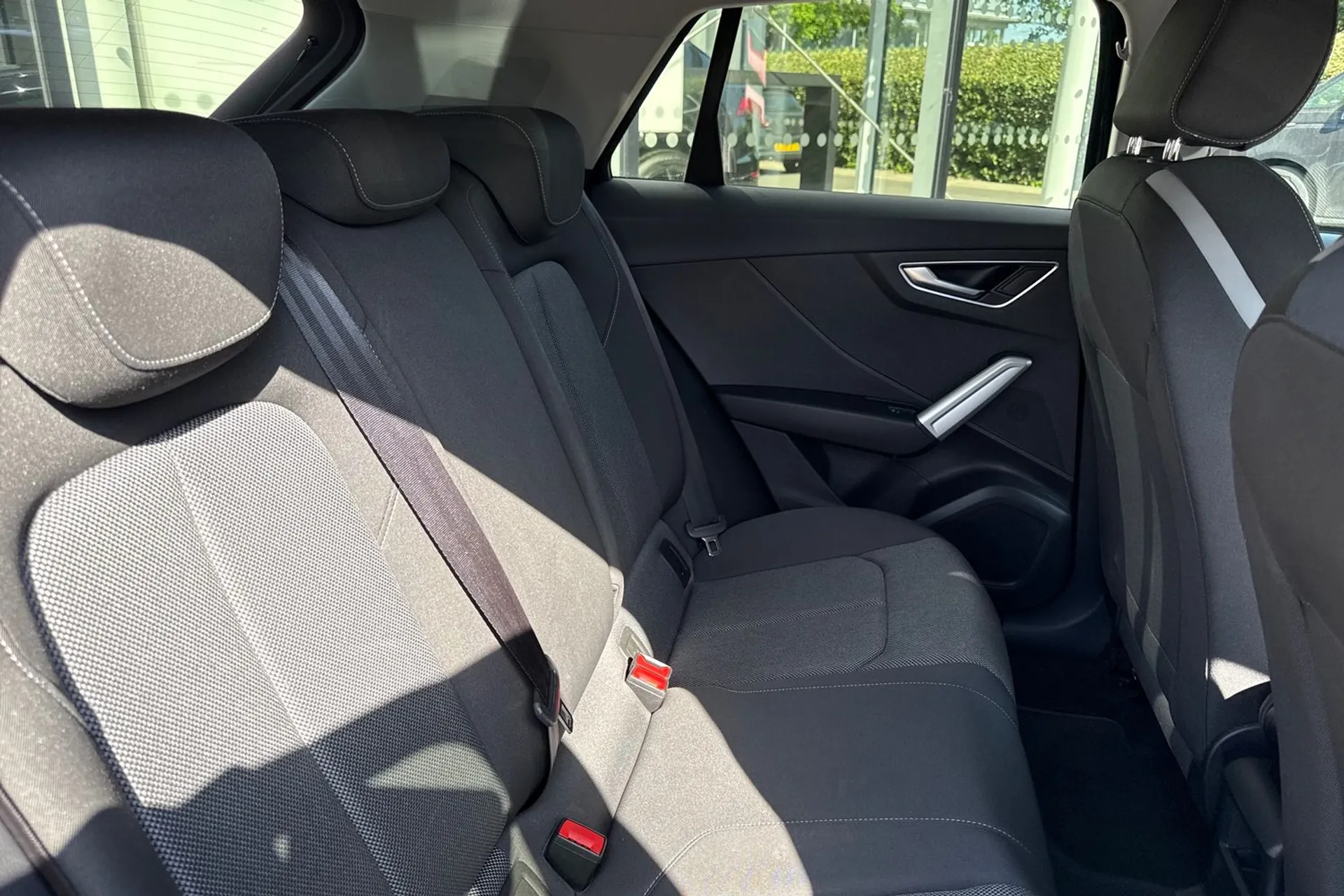 Audi Q2 thumbnail image number 41