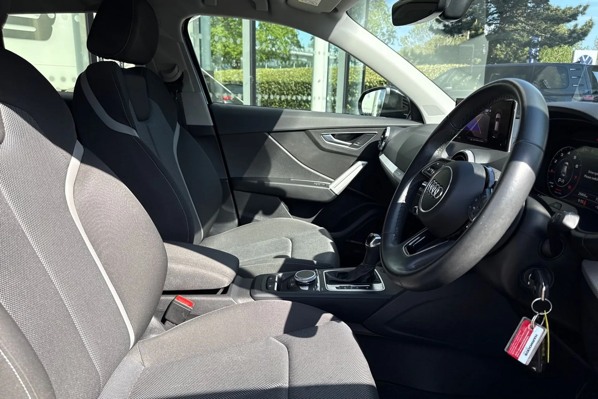 Audi Q2 thumbnail image number 44