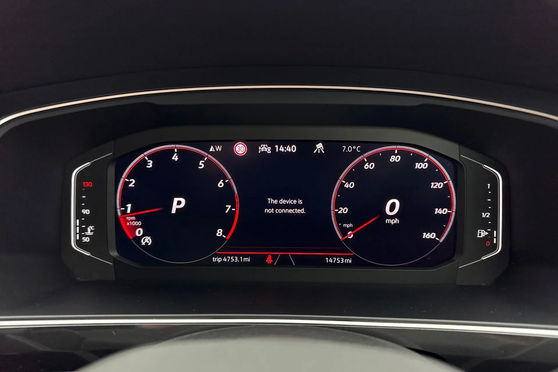 VOLKSWAGEN TIGUAN thumbnail image number 42