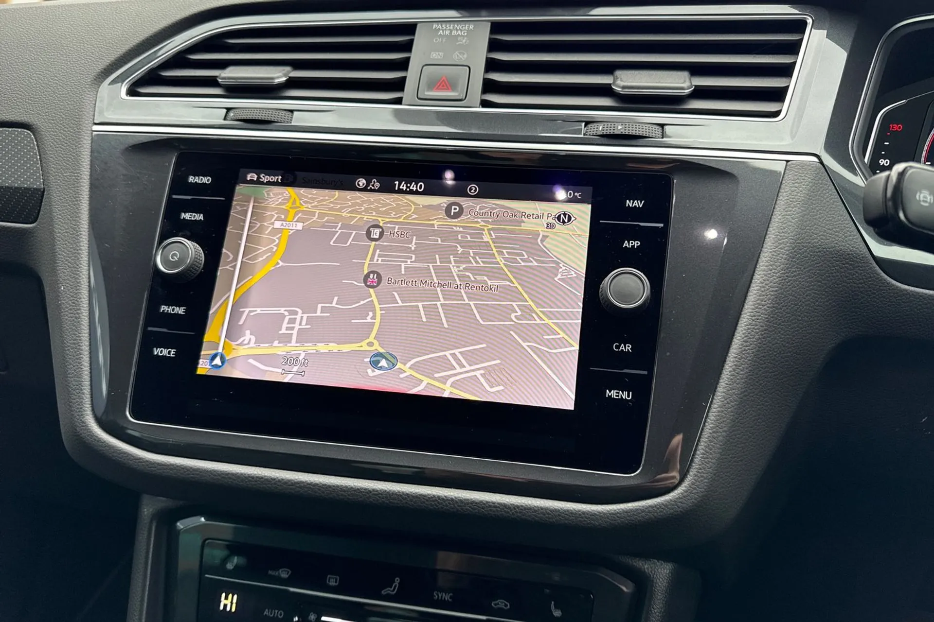 VOLKSWAGEN TIGUAN thumbnail image number 5