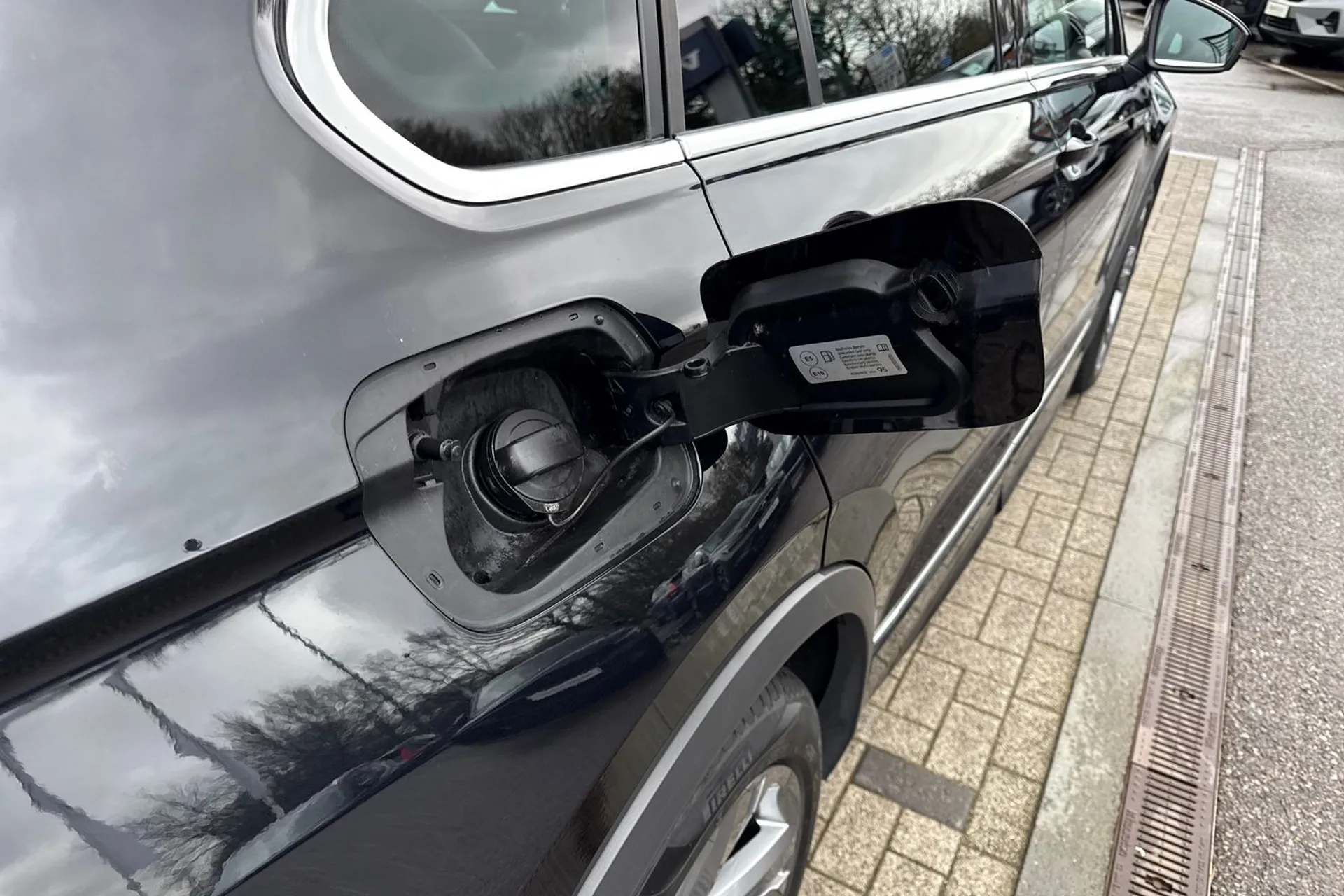 VOLKSWAGEN TIGUAN thumbnail image number 19