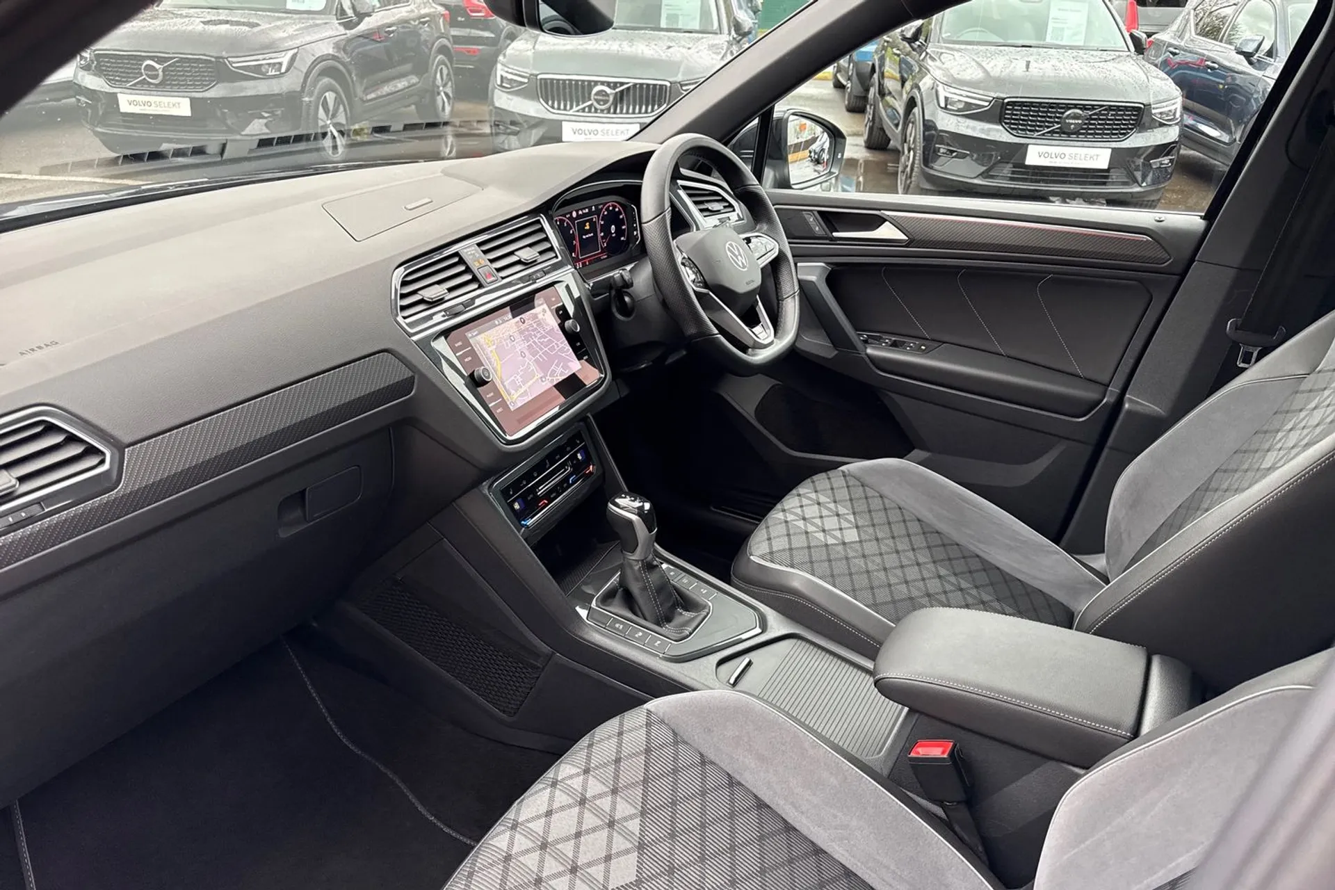 VOLKSWAGEN TIGUAN thumbnail image number 27