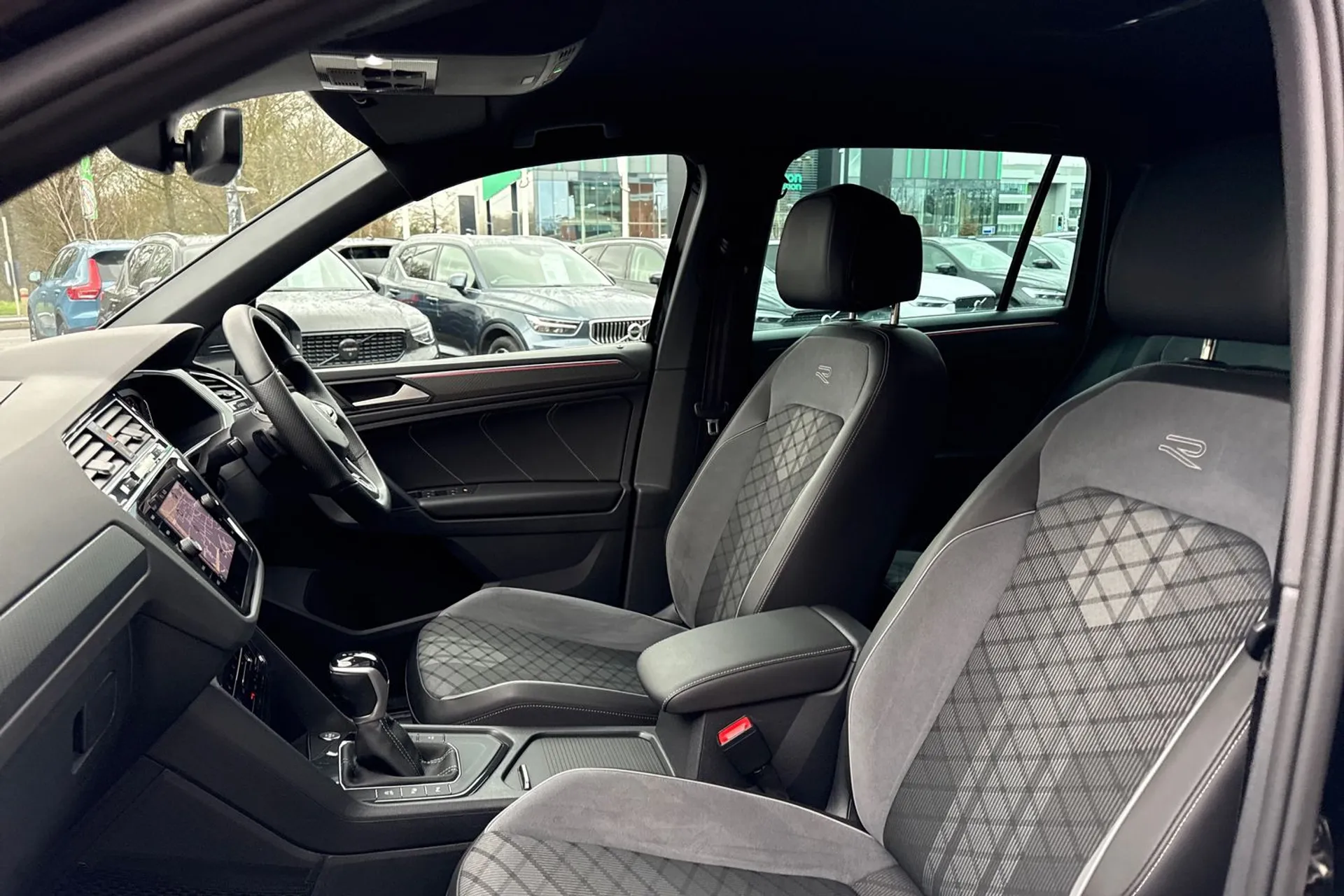 VOLKSWAGEN TIGUAN thumbnail image number 28