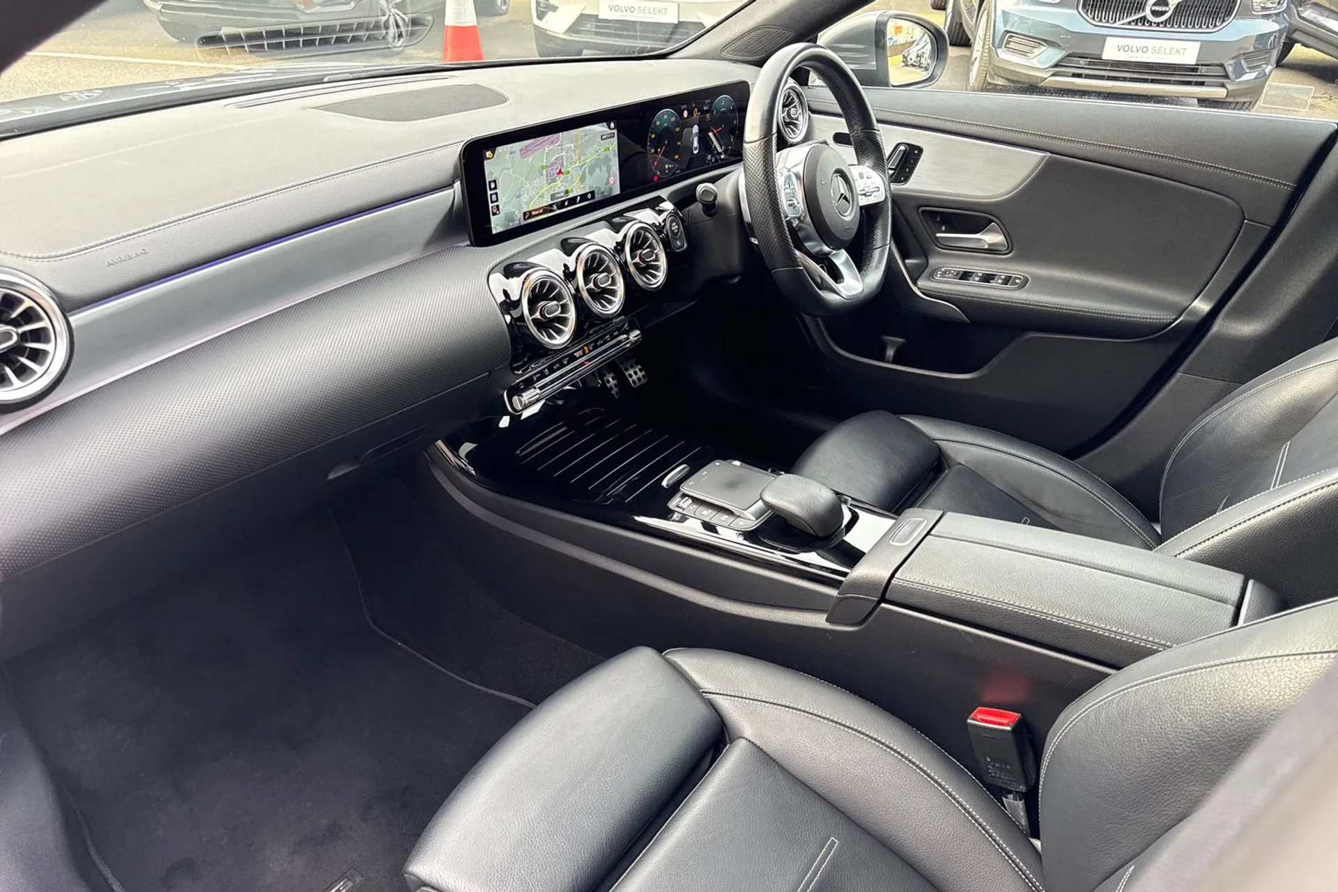 MERCEDES-BENZ CLA thumbnail image number 26