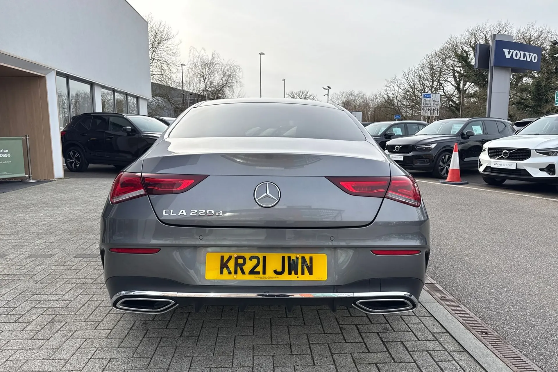 MERCEDES-BENZ CLA thumbnail image number 9