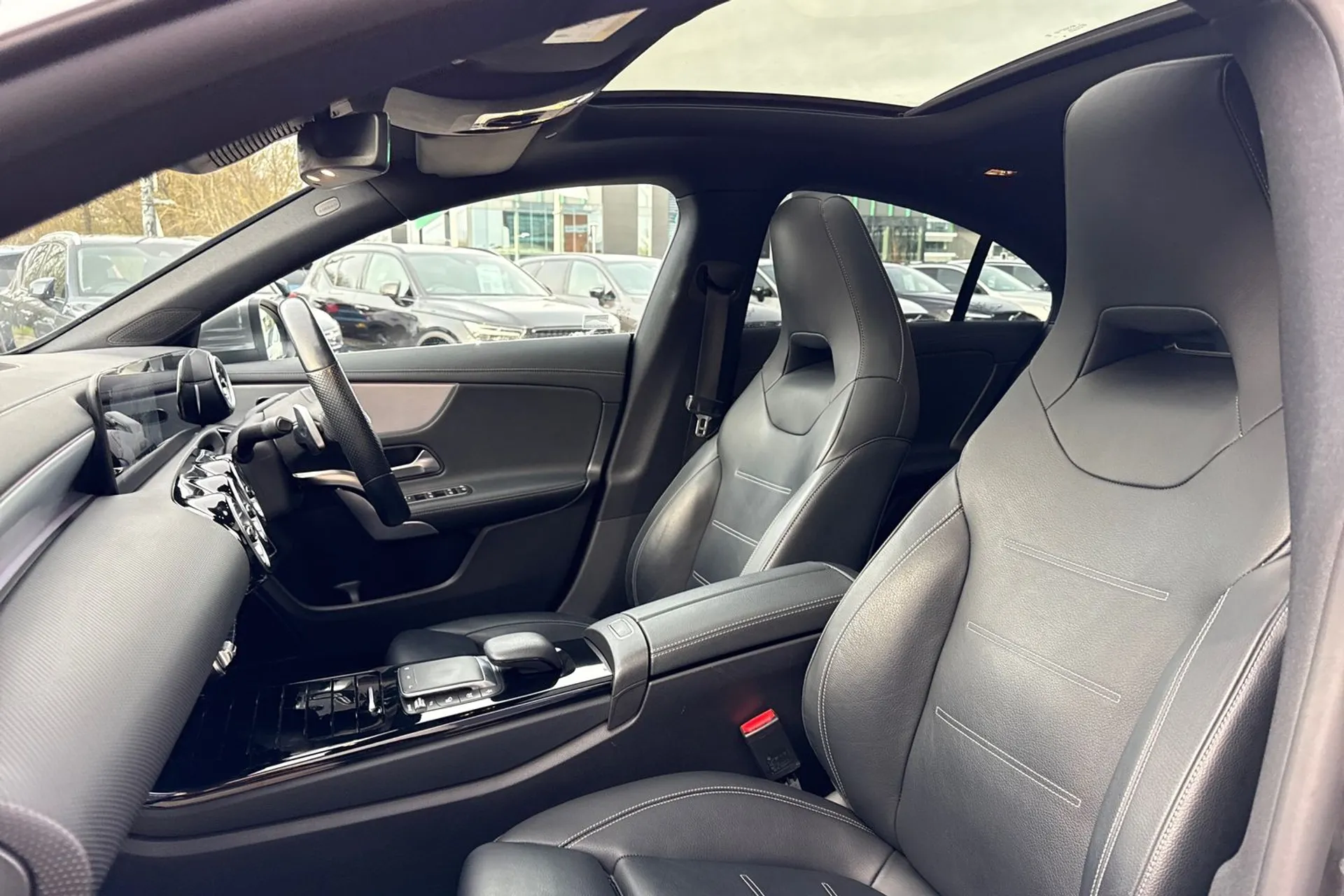 MERCEDES-BENZ CLA thumbnail image number 27