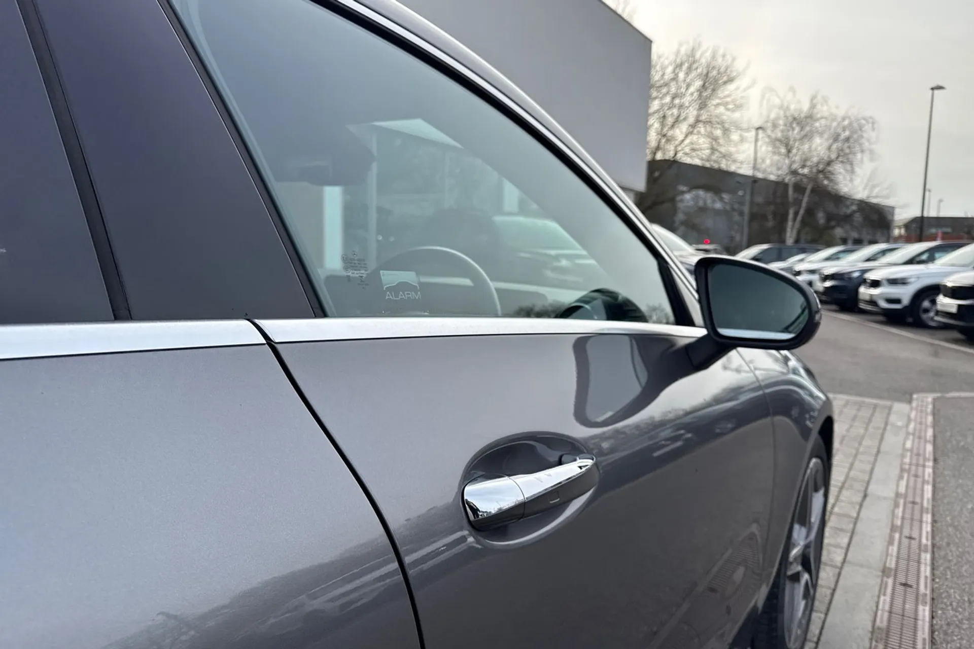 MERCEDES-BENZ CLA thumbnail image number 17