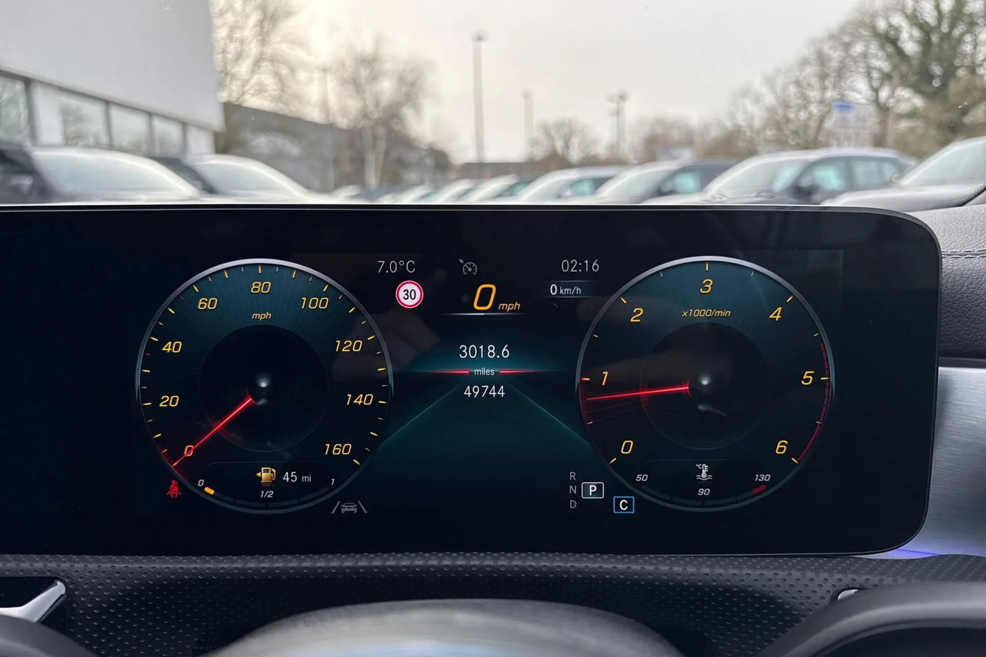 MERCEDES-BENZ CLA thumbnail image number 40