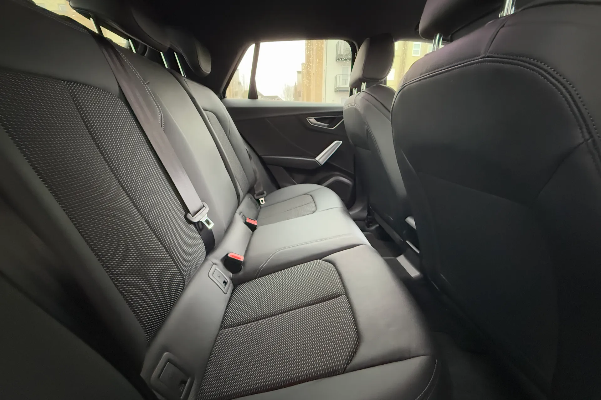 Audi Q2 thumbnail image number 36