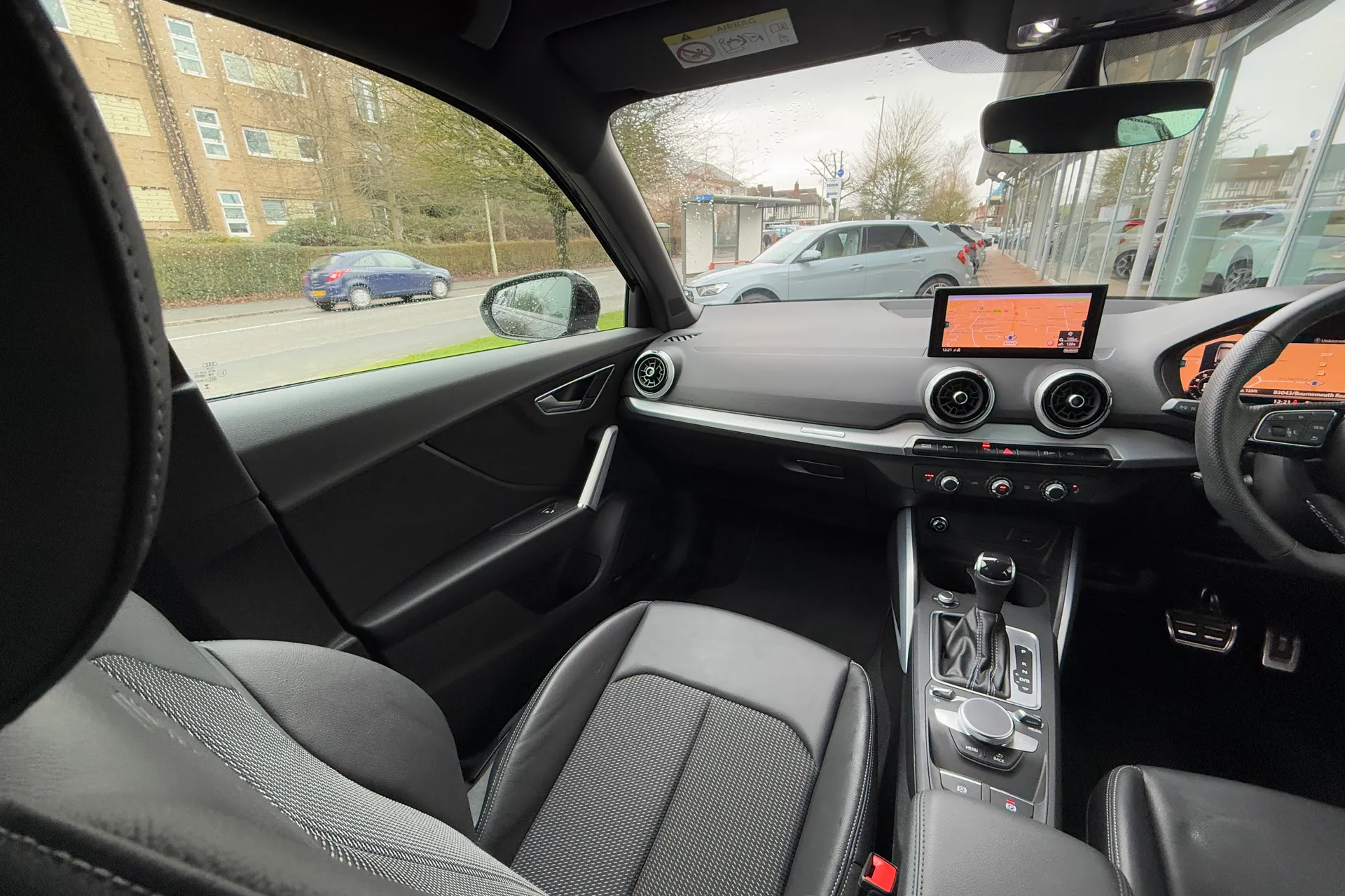 Audi Q2 thumbnail image number 42