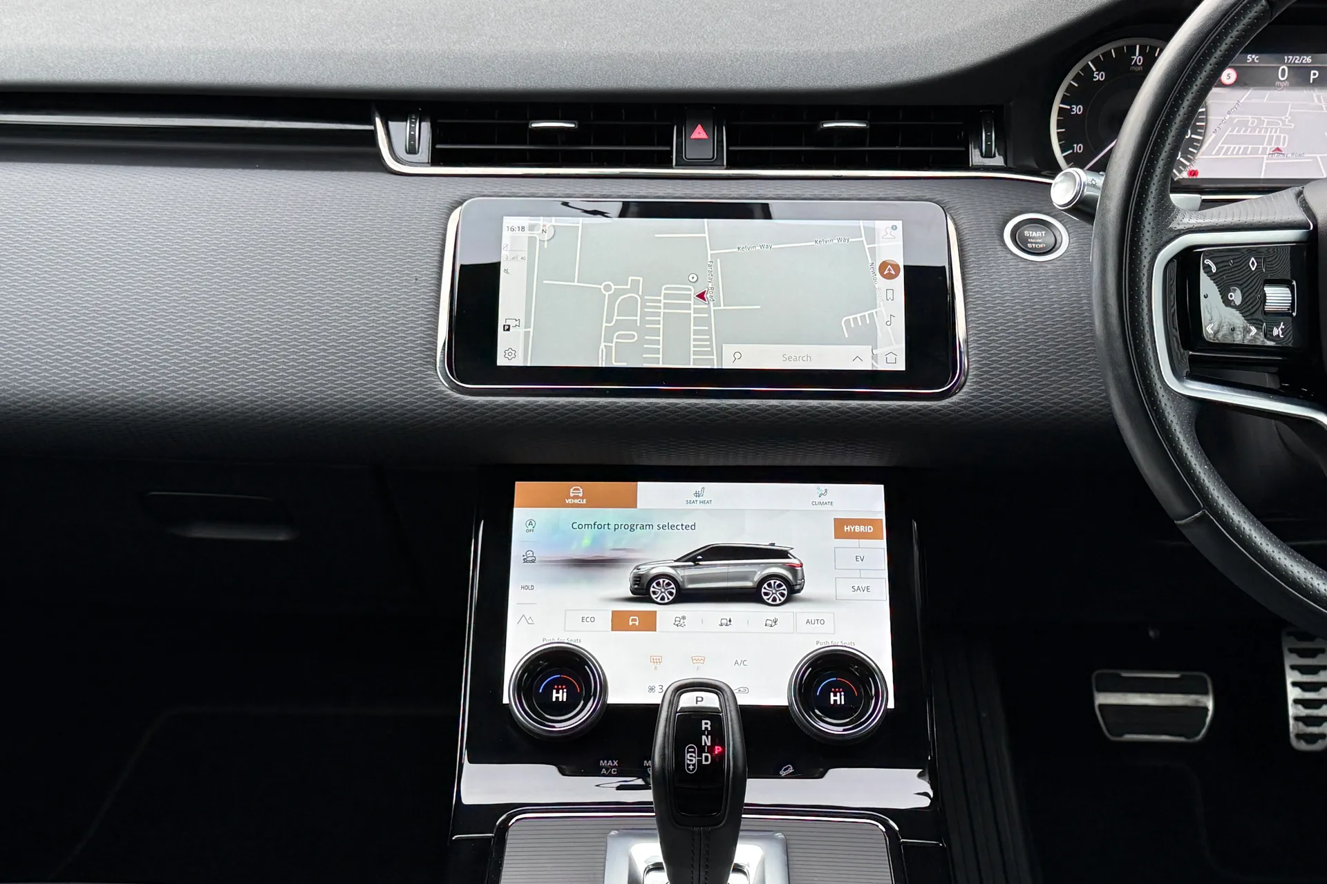 LAND ROVER RANGE ROVER EVOQUE thumbnail image number 19