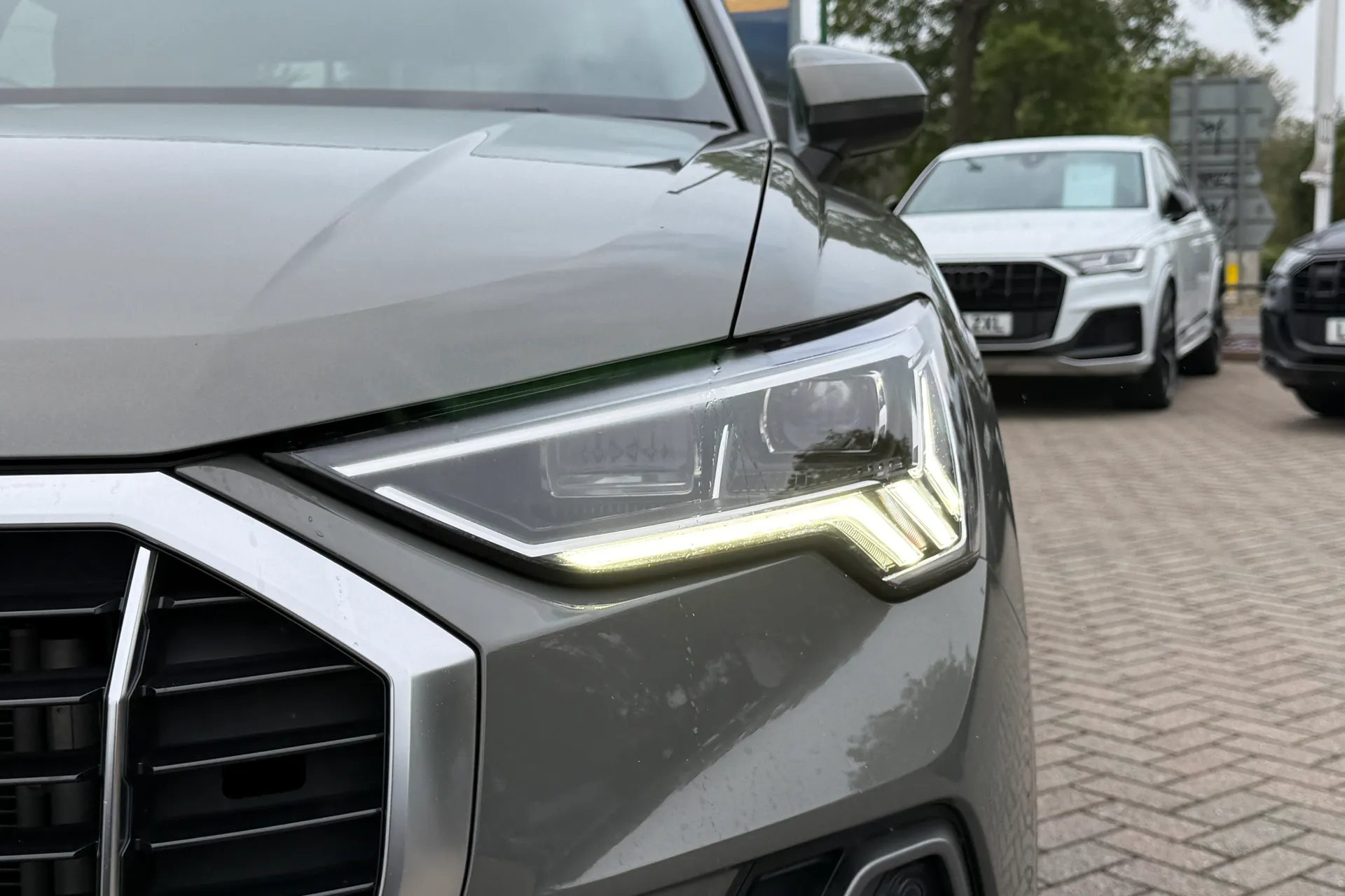 Audi Q3 thumbnail image number 51