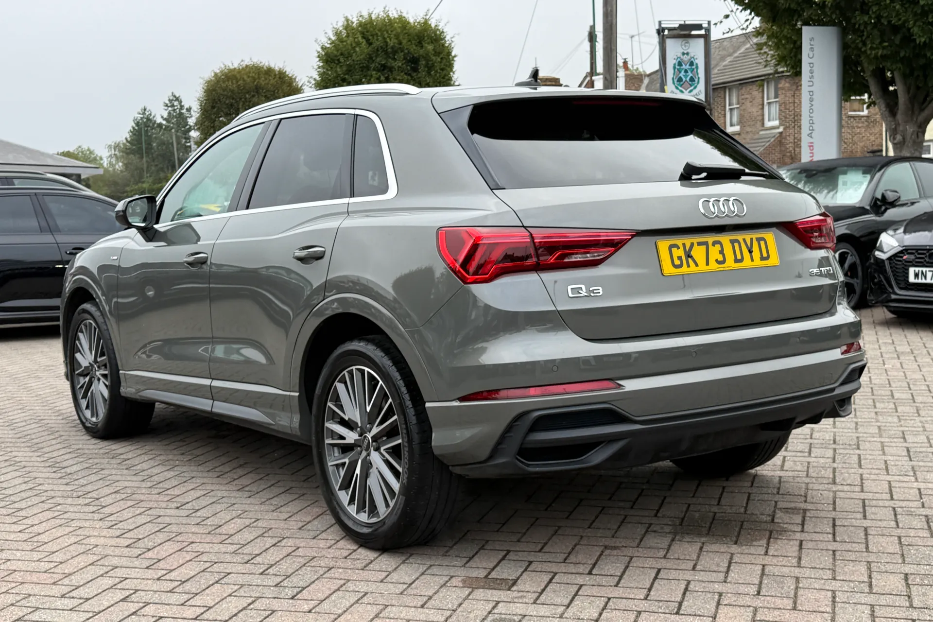 Audi Q3 thumbnail image number 34