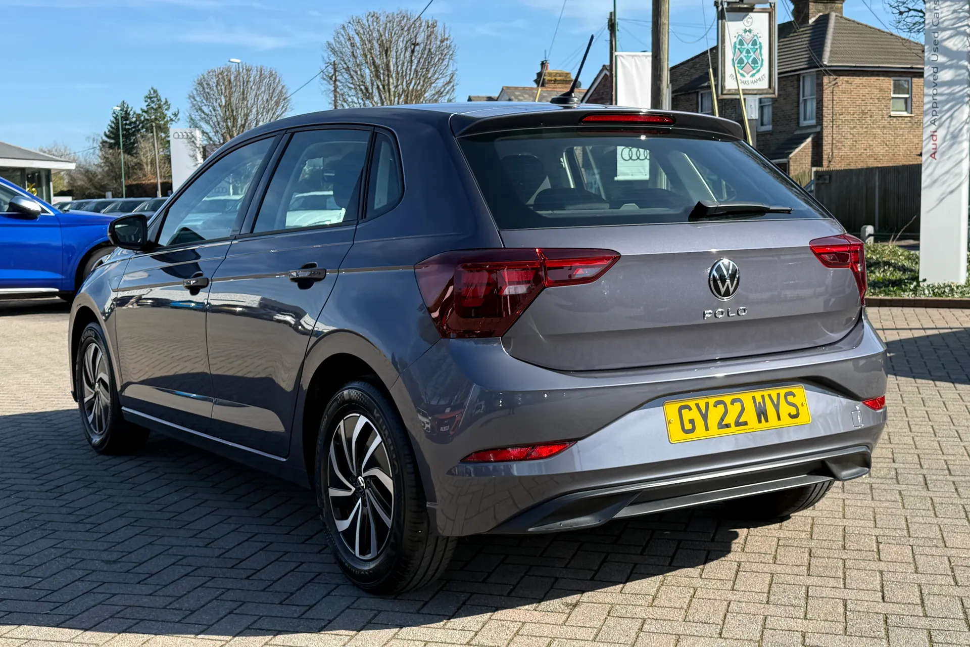 VOLKSWAGEN POLO thumbnail image number 24