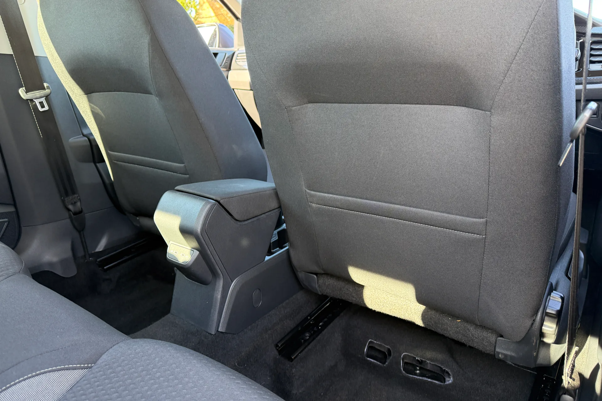 VOLKSWAGEN POLO thumbnail image number 35