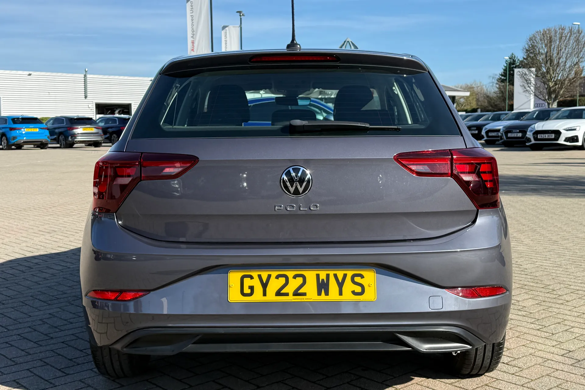 VOLKSWAGEN POLO thumbnail image number 23