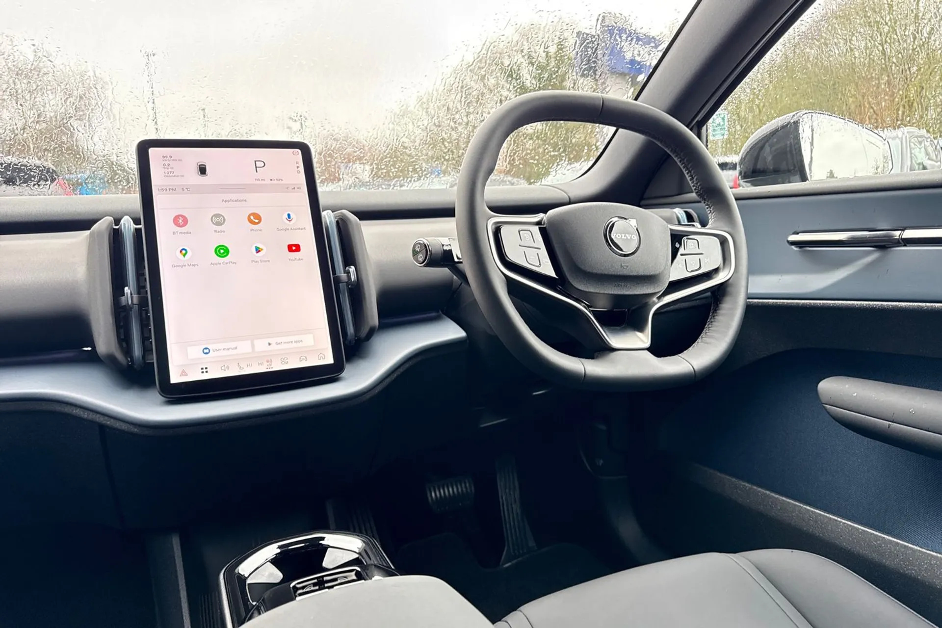 Volvo EX30 thumbnail image number 35