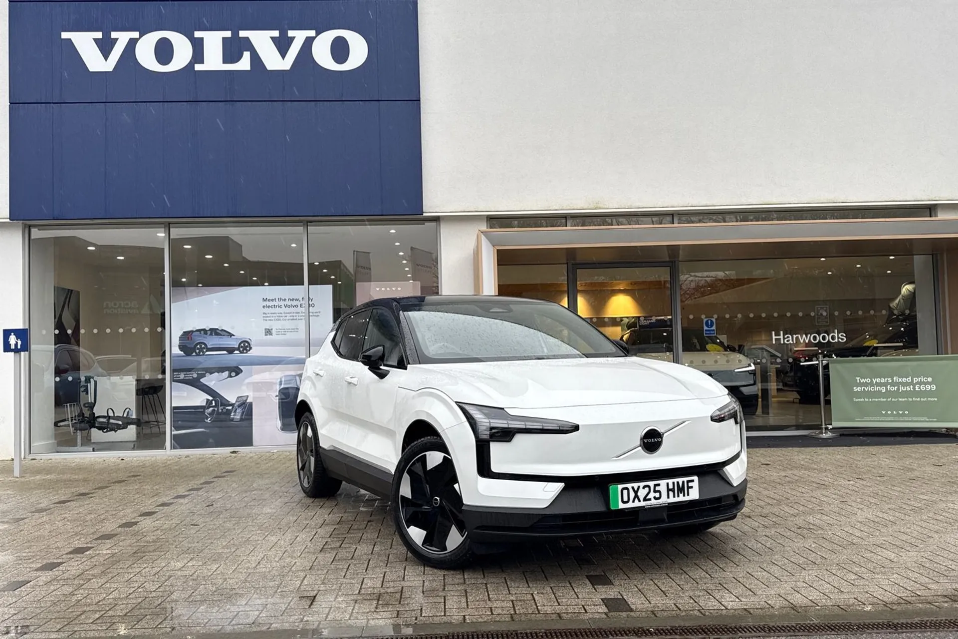 Volvo EX30 focused image