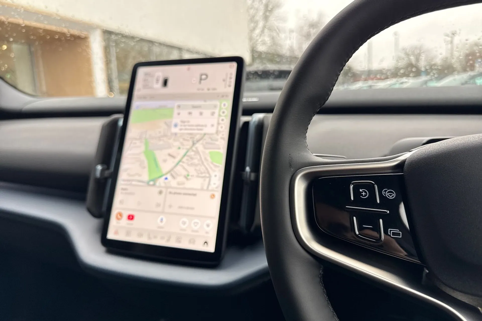 Volvo EX30 thumbnail image number 36