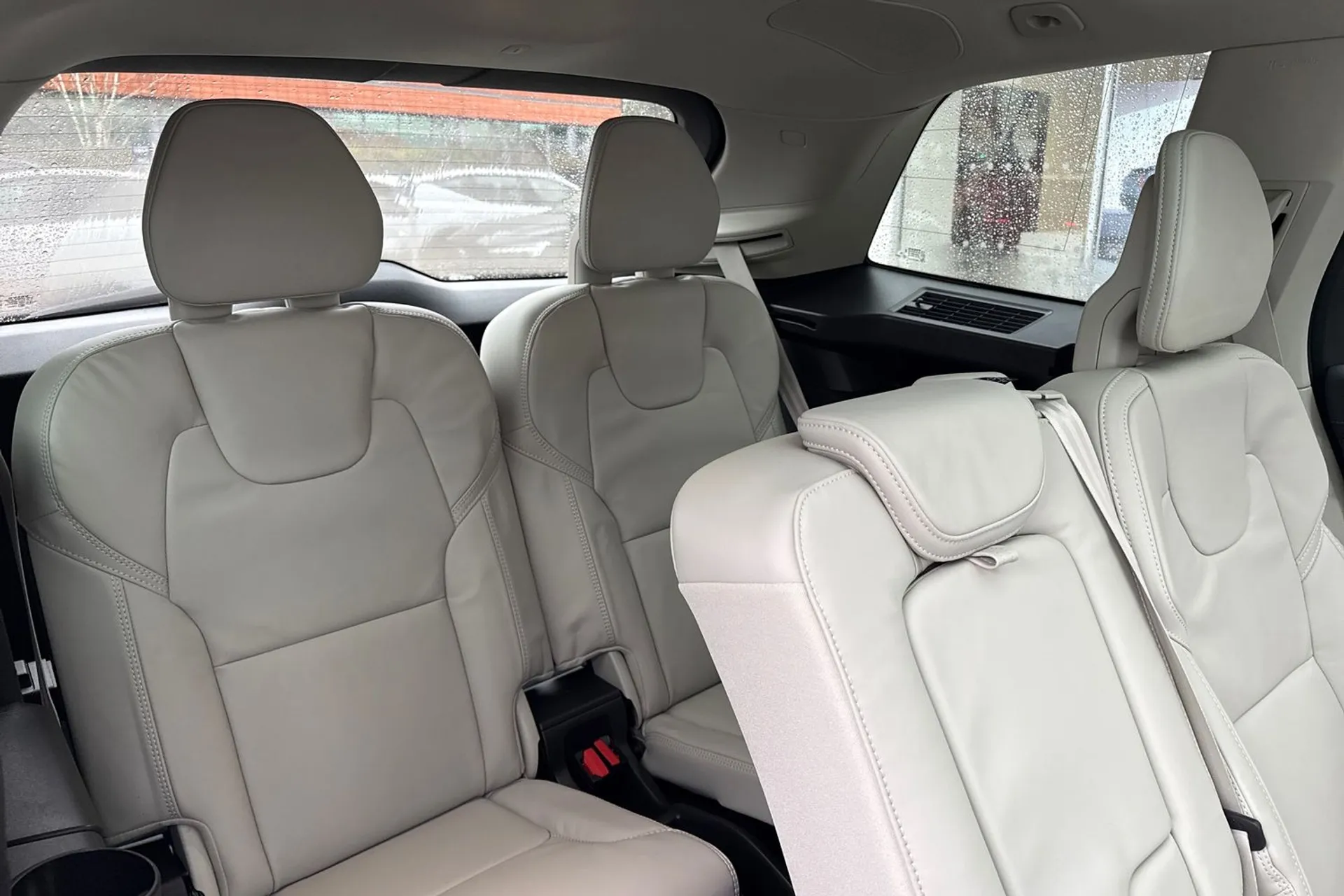 Volvo XC90 thumbnail image number 6