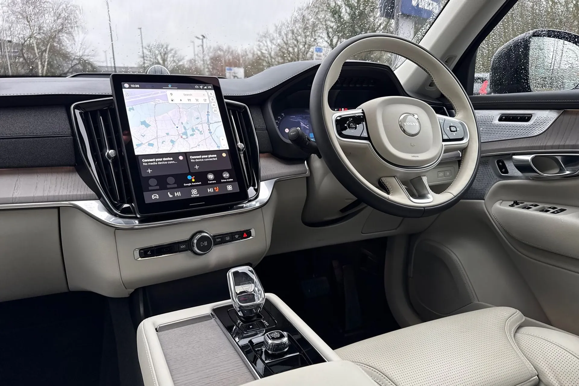 Volvo XC90 thumbnail image number 37