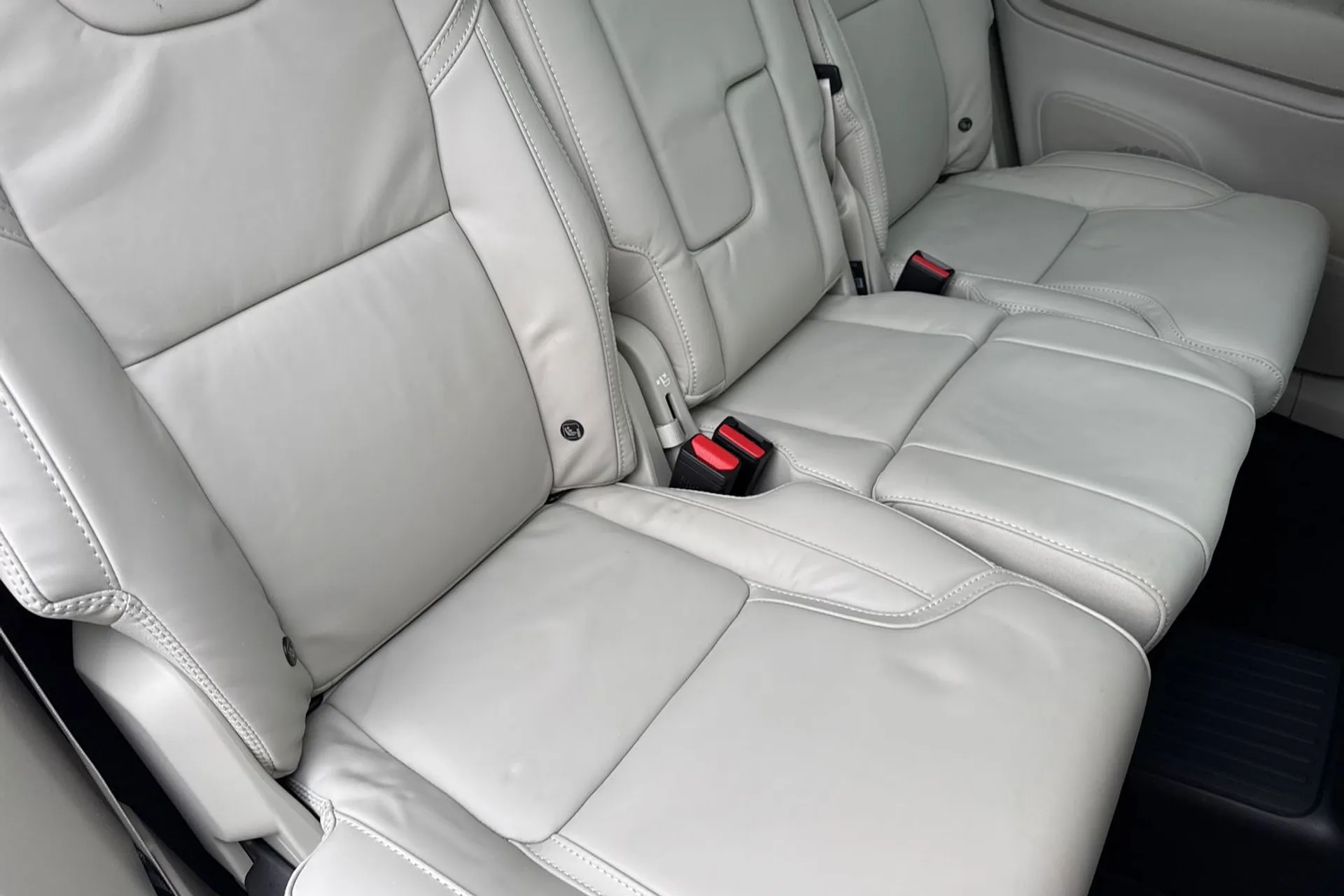 Volvo XC90 thumbnail image number 26