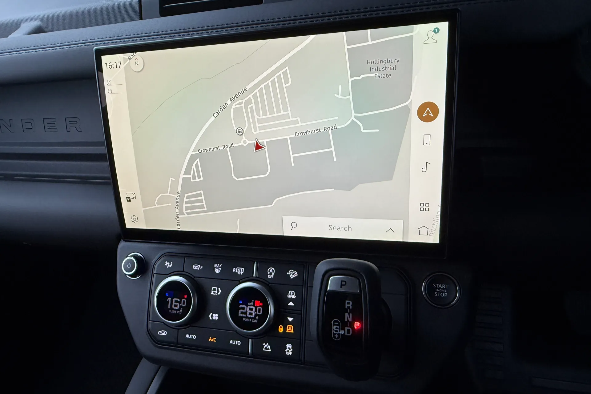 LAND ROVER Defender 110 thumbnail image number 27