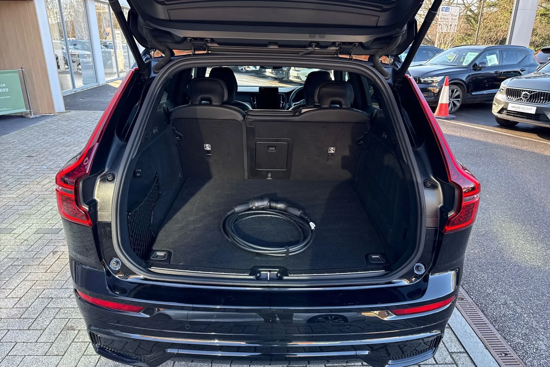 Volvo XC60 thumbnail image number 20